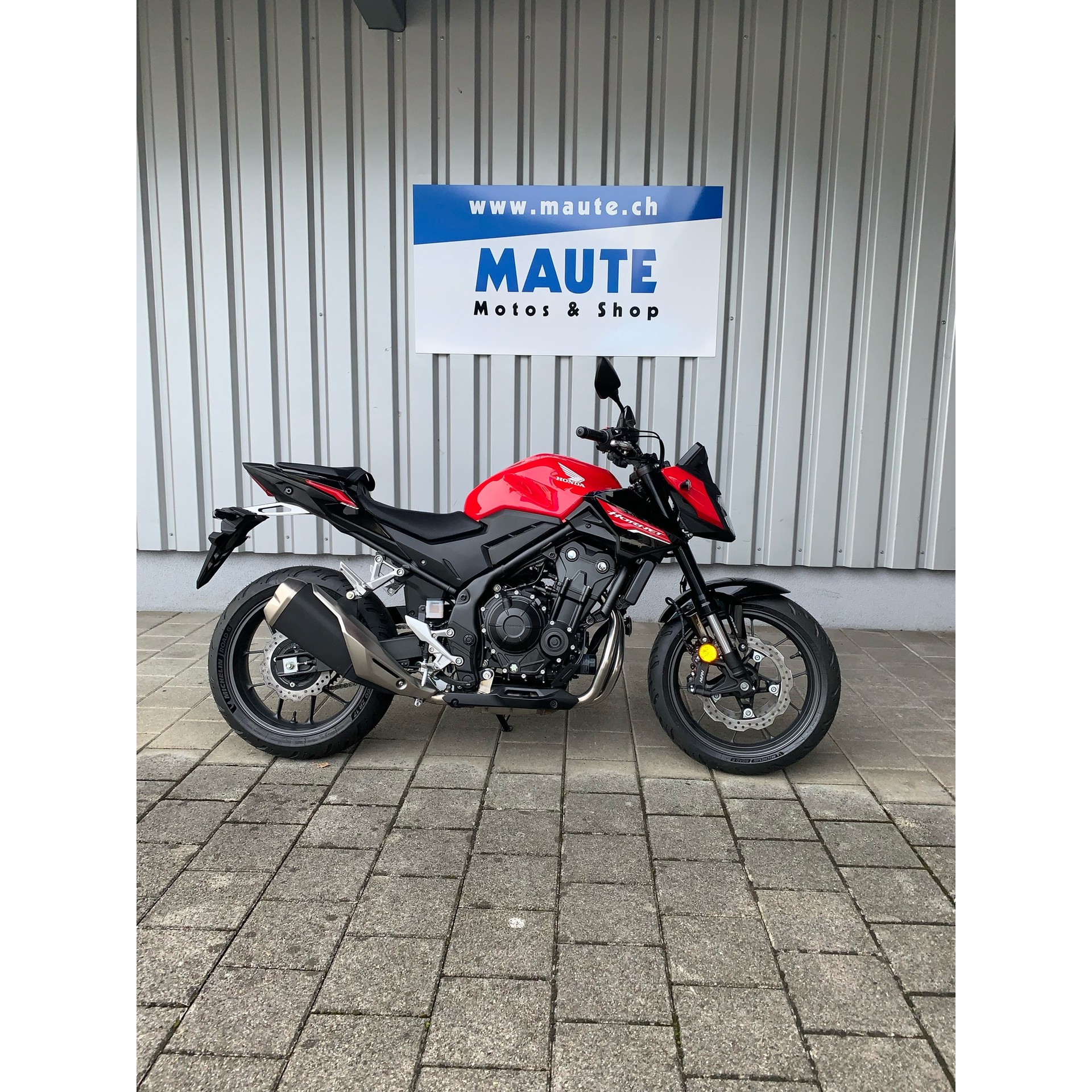 HONDA CB 500 Hornet-image-0