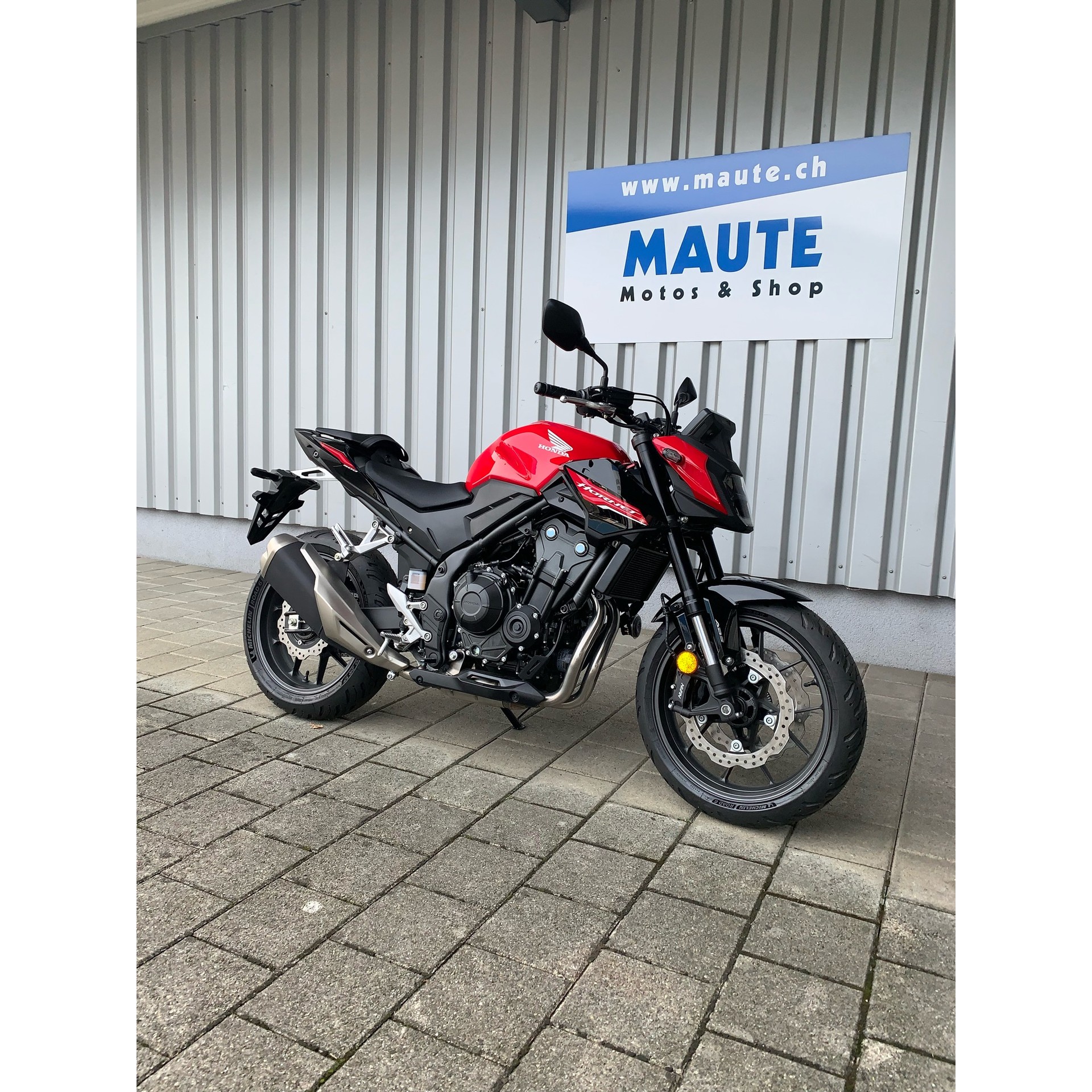 HONDA CB 500 Hornet-image-1