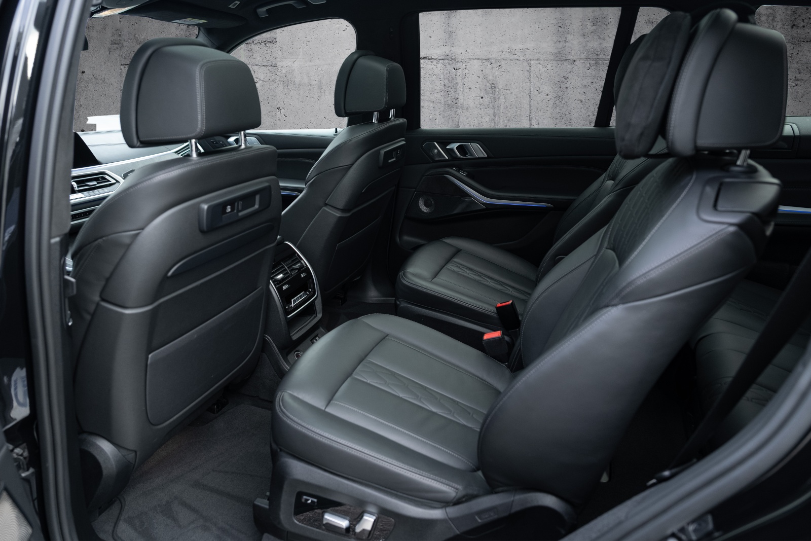 BMW X7 40d xDrive SAG-image-9
