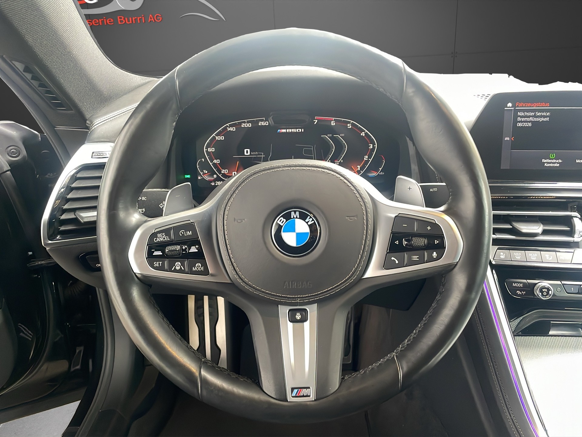 BMW M850i xDrive Steptronic-image-13