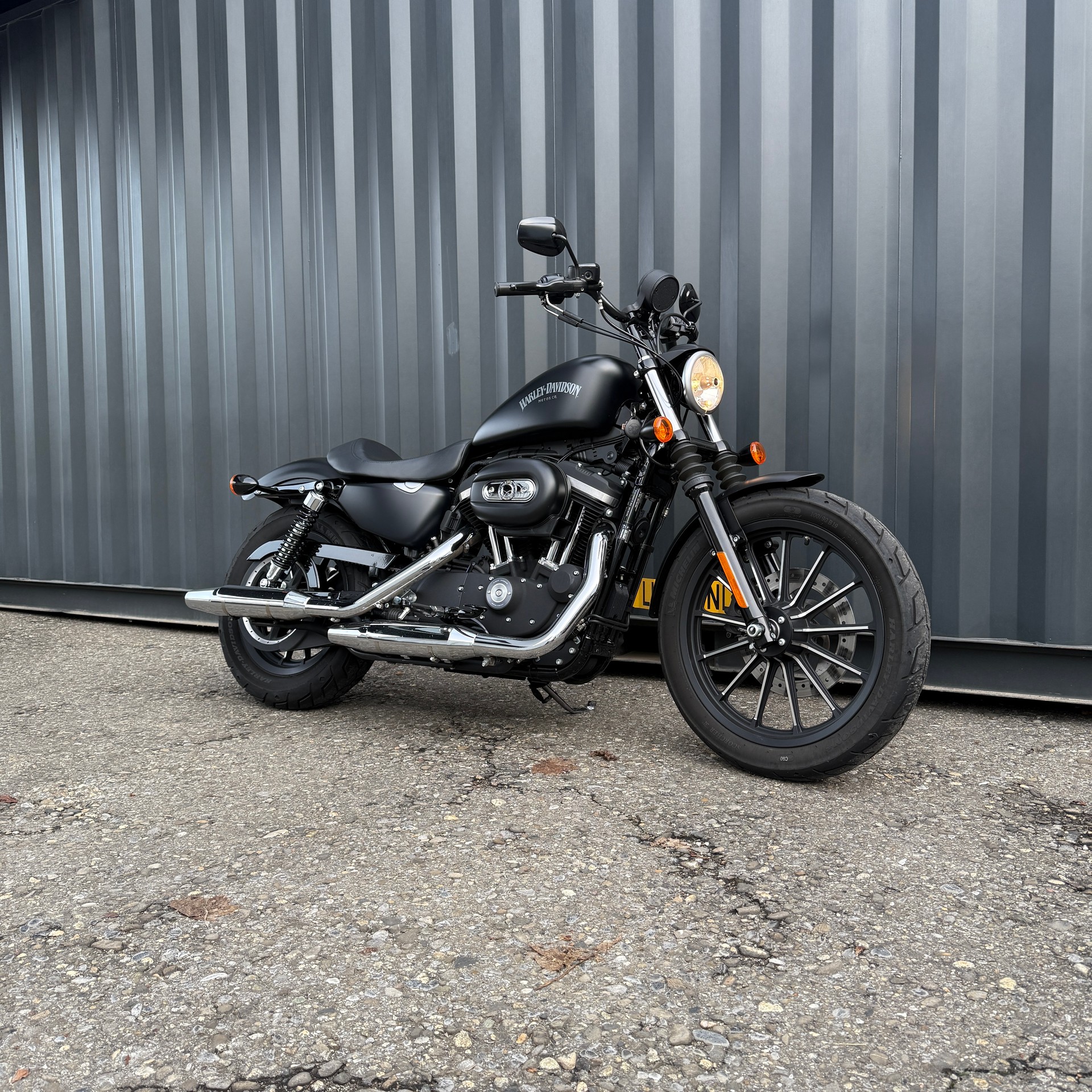 HARLEY-DAVIDSON XL 883 N-image-7