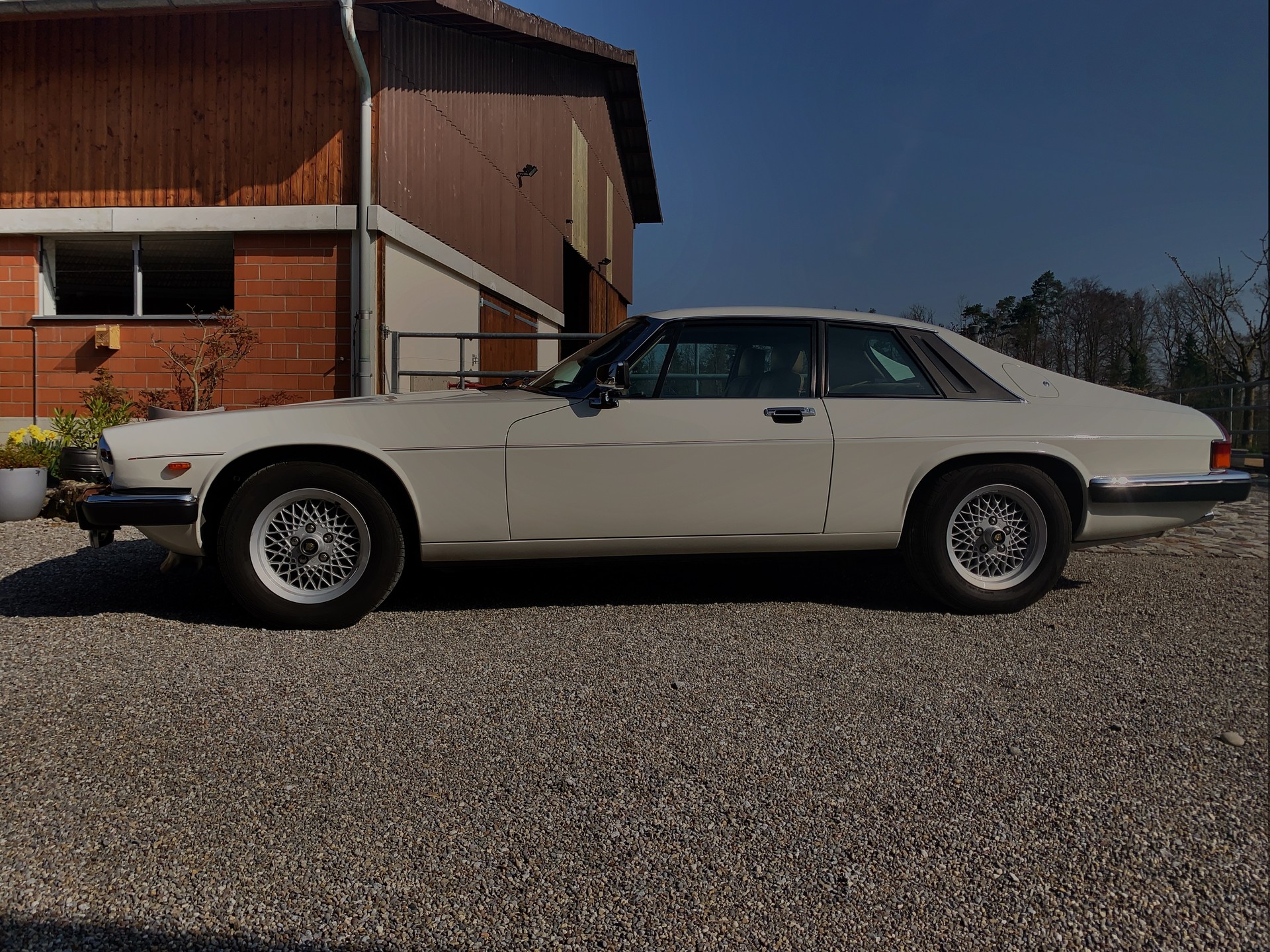 JAGUAR XJS 5.3 V12 ABS-image-1