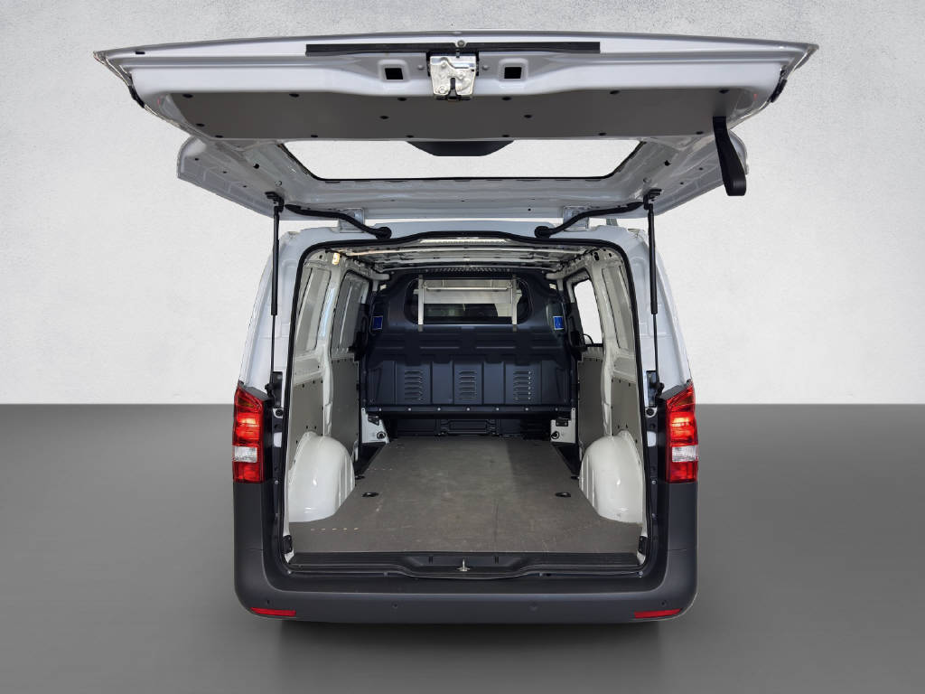 MERCEDES-BENZ eVito 112 KA L 60 kWh-image-7