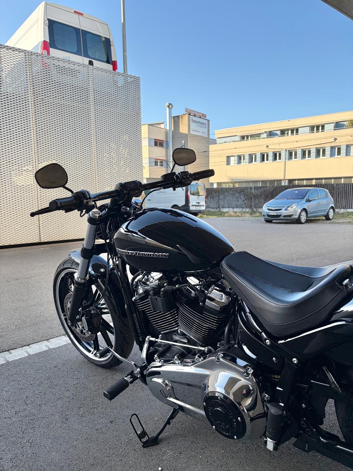HARLEY-DAVIDSON FXBRS Breakout 114 ABS