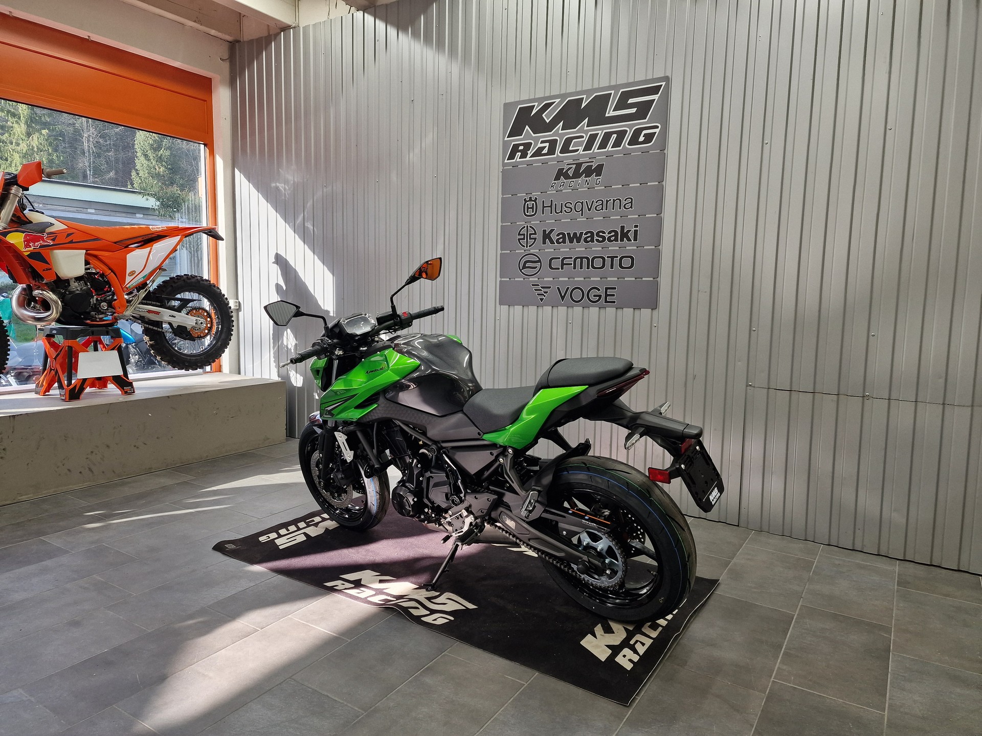 KAWASAKI Z 650 S-image-3