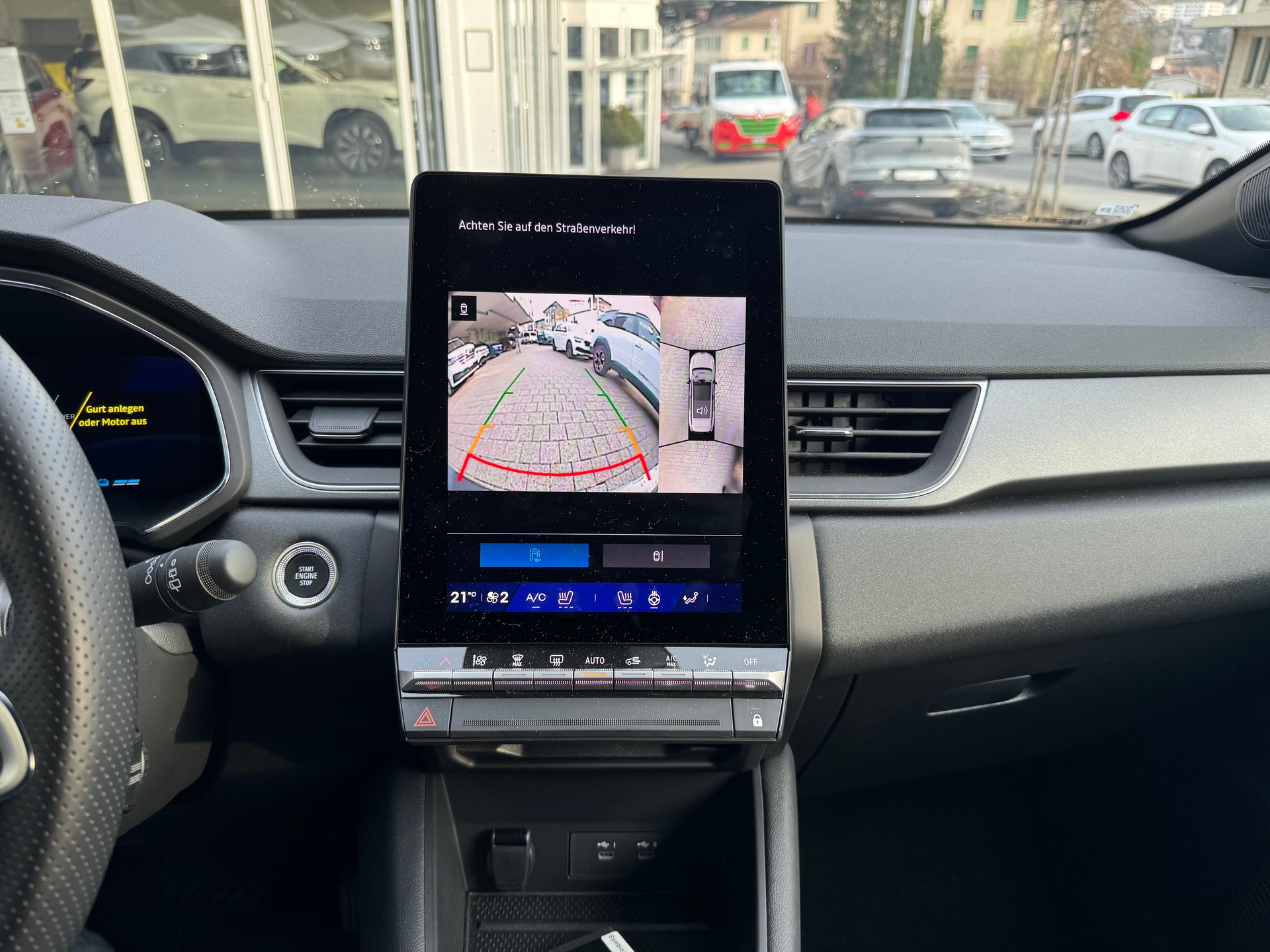 RENAULT Symbioz 1.8 E-Tech Techno-image-11