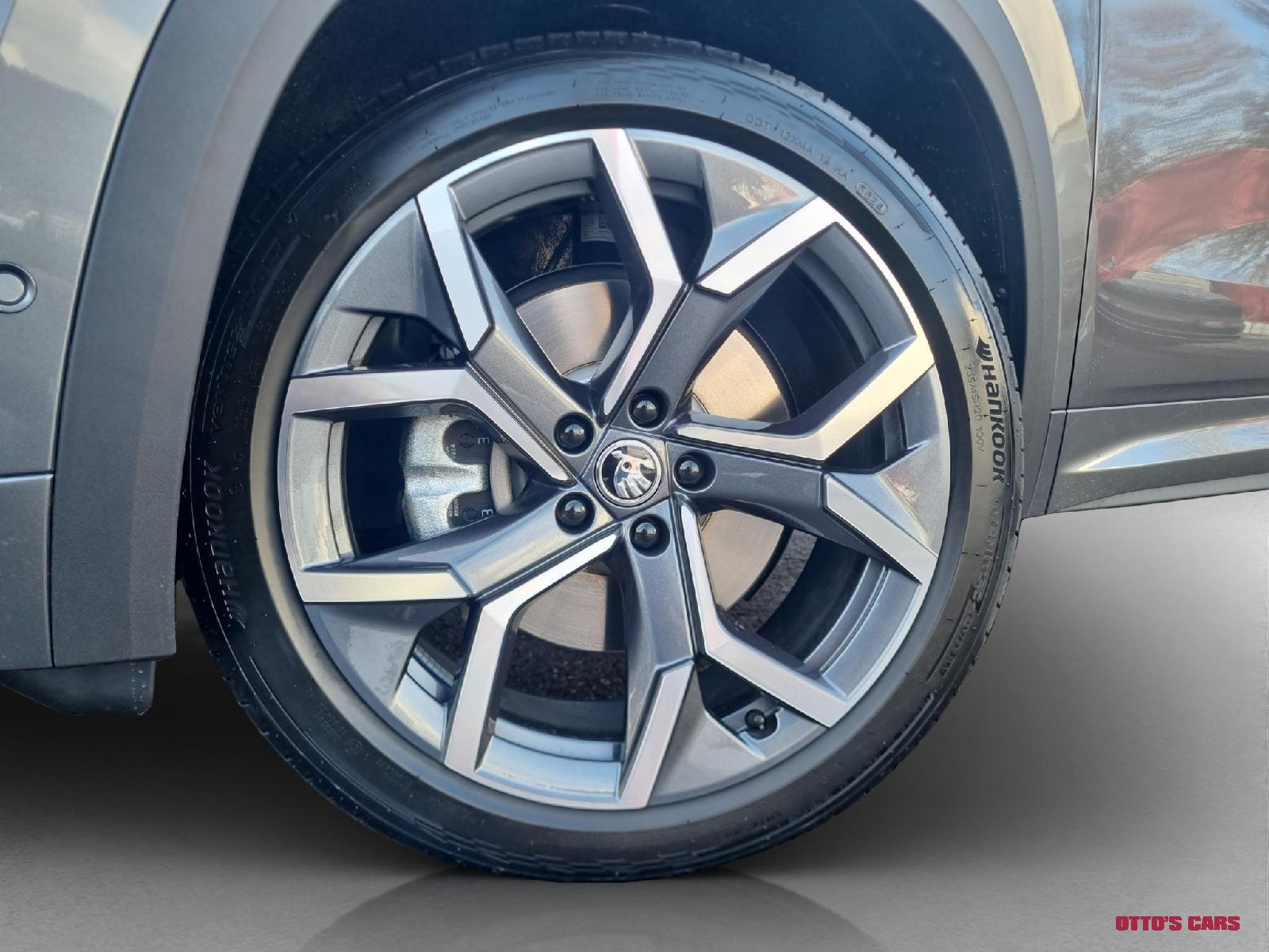 SKODA Kodiaq NEW 2.0 TDI SportLine 4x4 DSG *Standheizung*7Plätzer*Anhängevorrichtung*Panoramadach* 2026-image-12