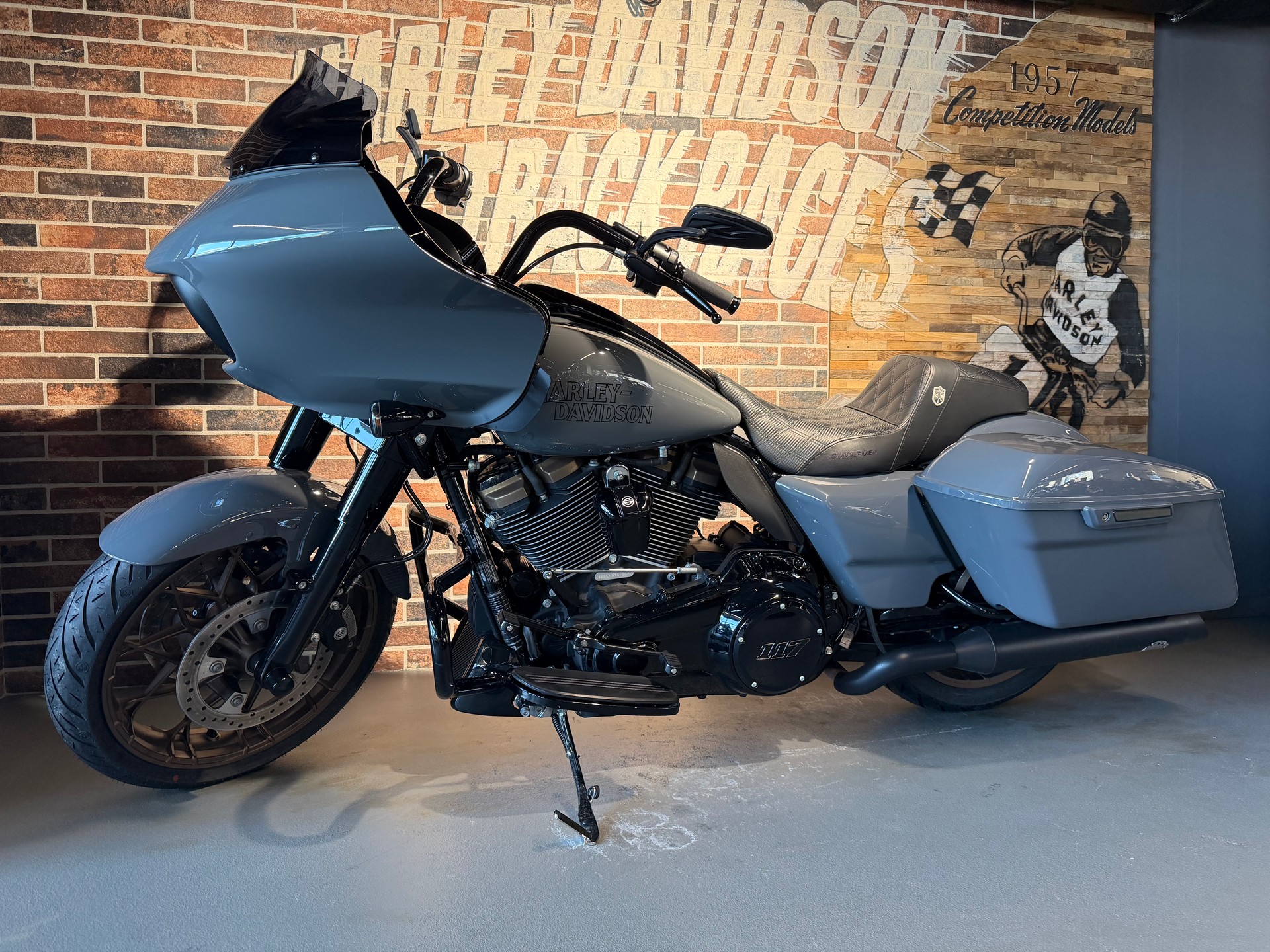 HARLEY-DAVIDSON FLTRXST Road Glide ST 117-image-0