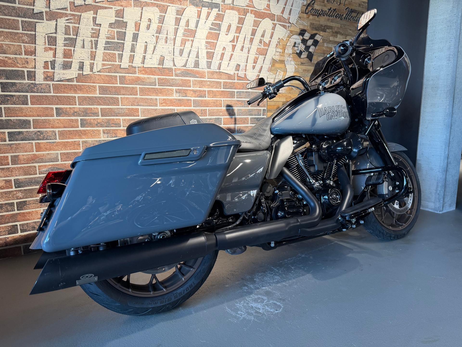 HARLEY-DAVIDSON FLTRXST Road Glide ST 117-image-7