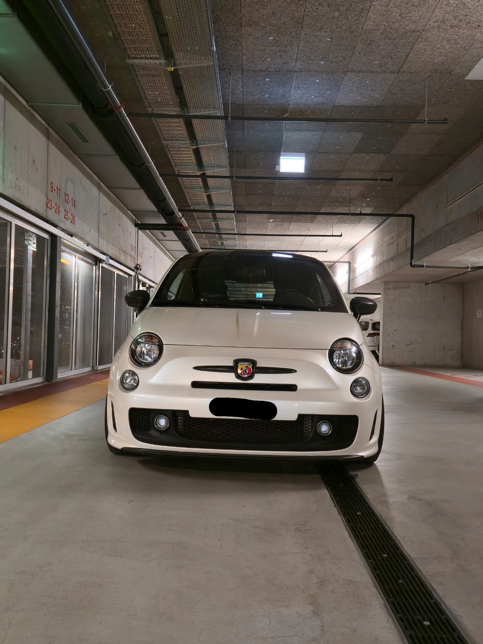 FIAT 500 1.4 16V Turbo Abarth-image-1