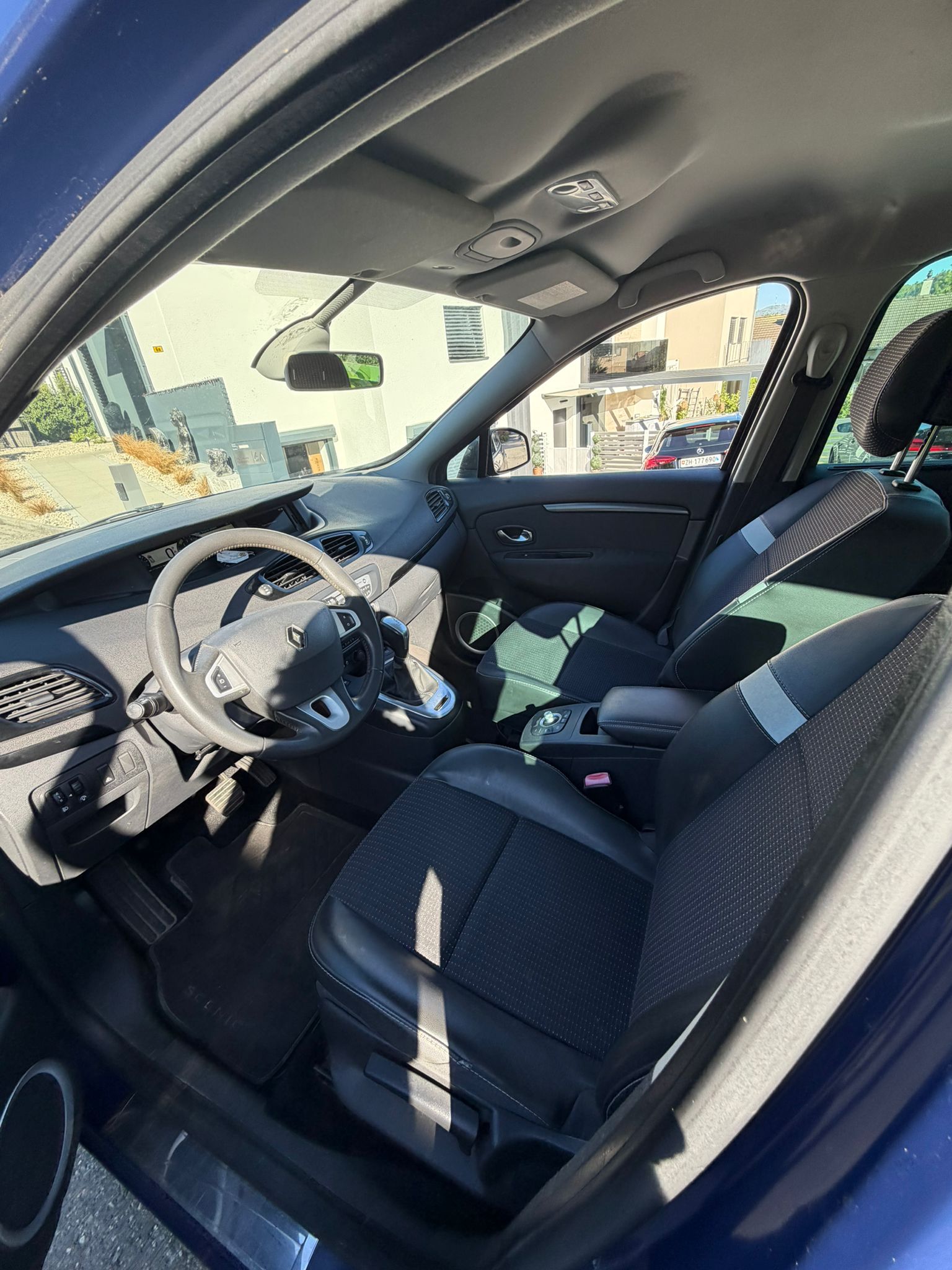 RENAULT Scénic 2.0 16V Bose Frisch ab MFK-image-4