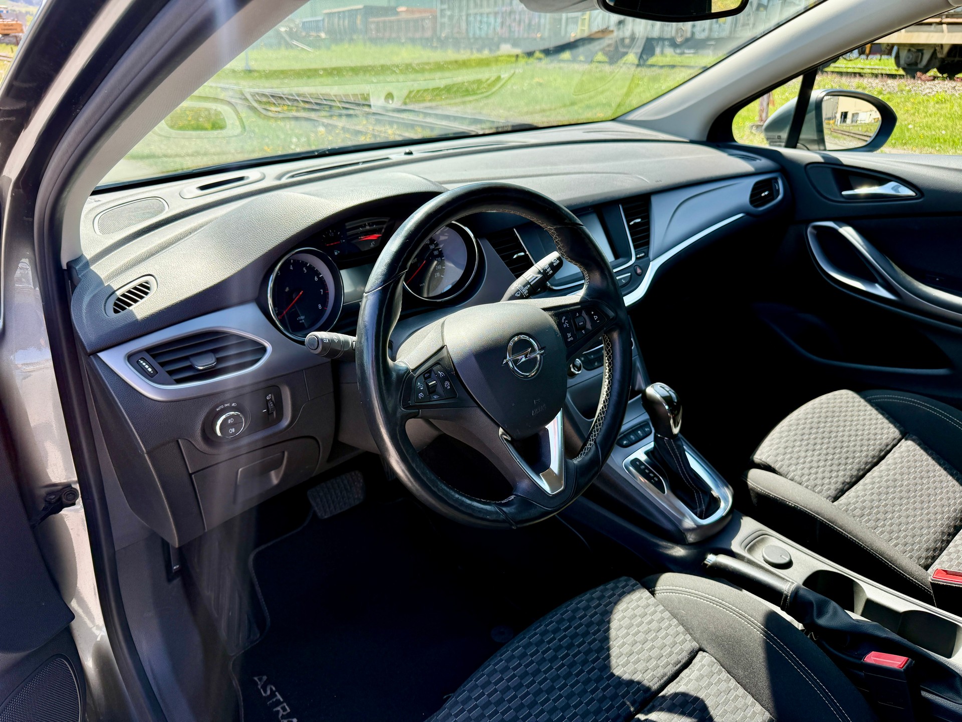 OPEL Astra Sports Tourer 1.4i Turbo Enjoy Automatic-image-3