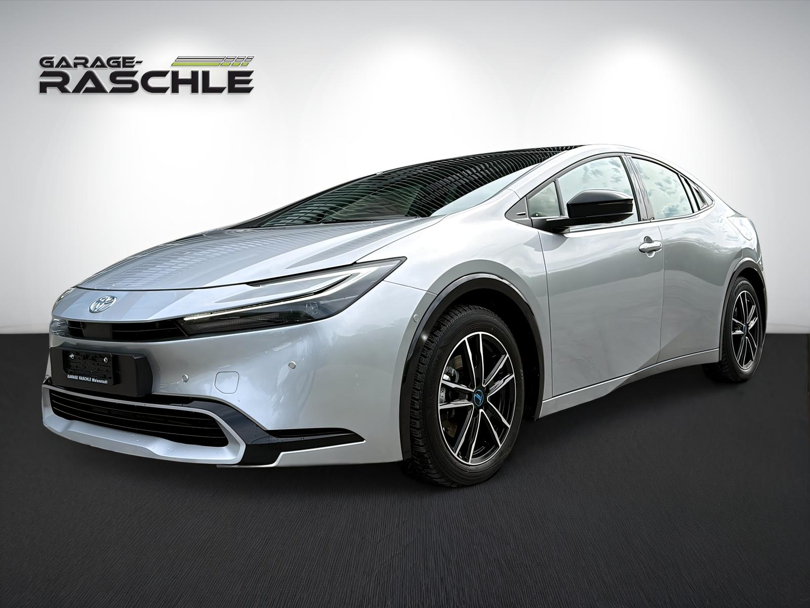 TOYOTA Prius 2.0 Plug-In-Hybrid Premium-showroom-element-2