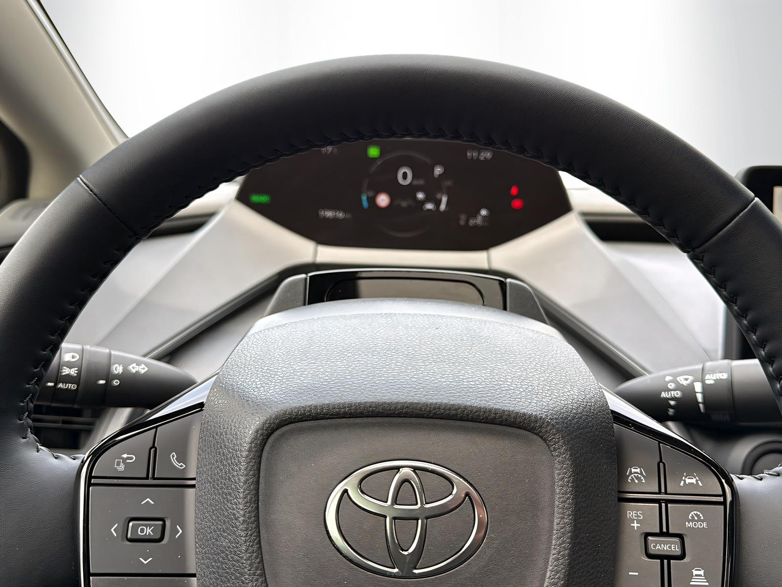 TOYOTA Prius 2.0 Plug-In-Hybrid Premium-image-8