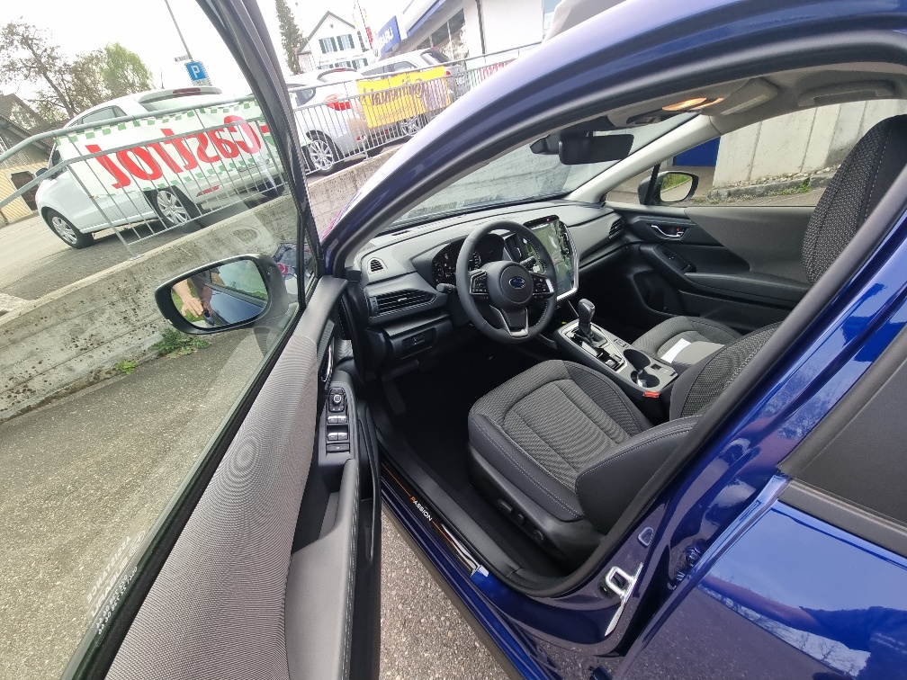 SUBARU Crosstrek 2.0 e-Boxer Passion AWD Lineartronic-image-9