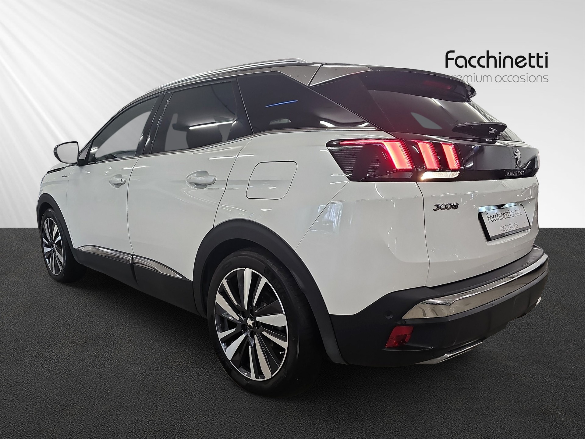 PEUGEOT 3008 300e Hybrid4 GT EAT8-showroom-element-2