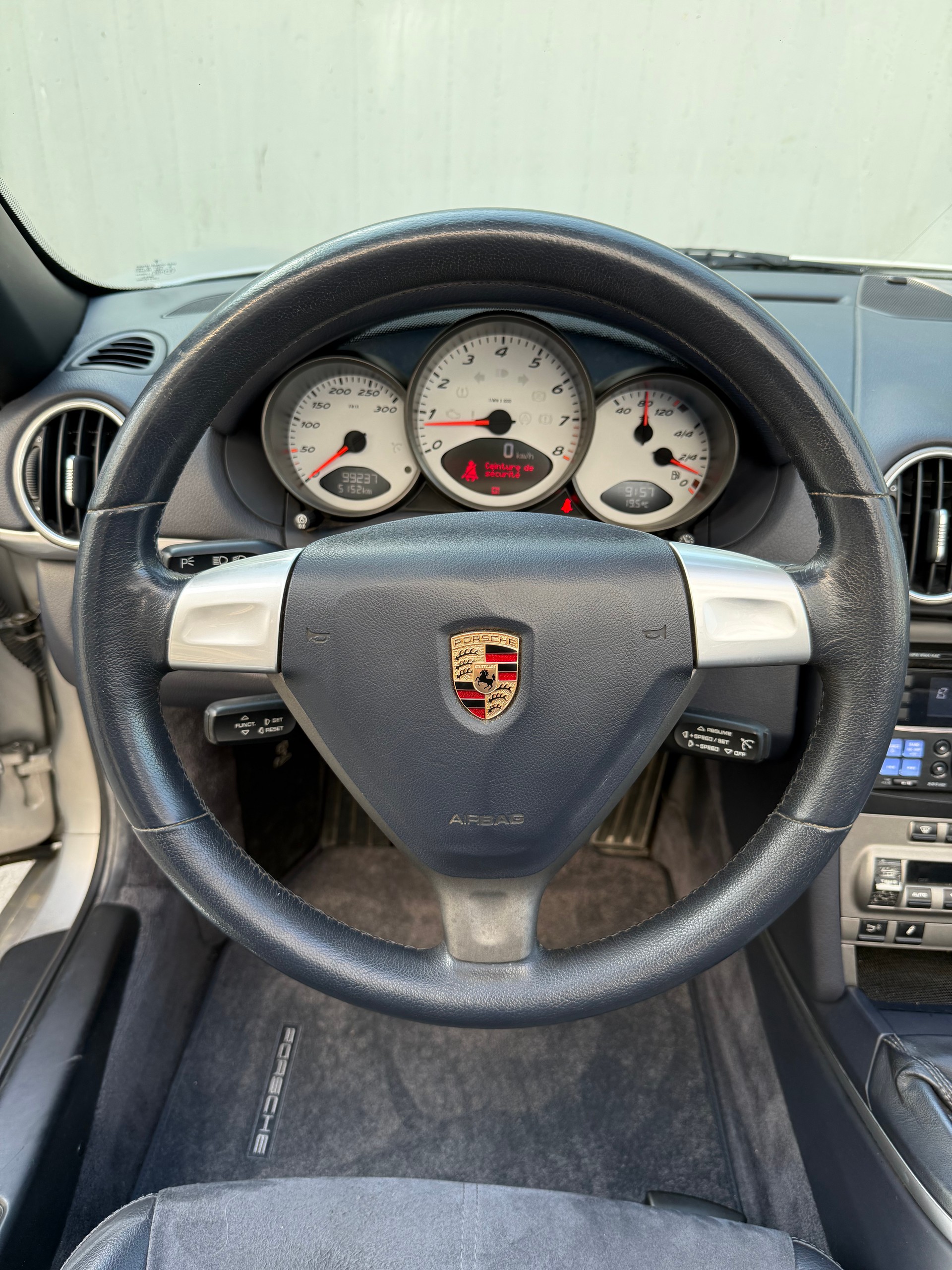PORSCHE 3.2 S-image-12