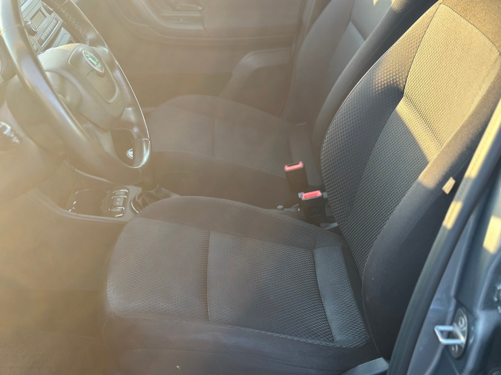 SKODA Roomster 1.2 TSI Elegance-image-9