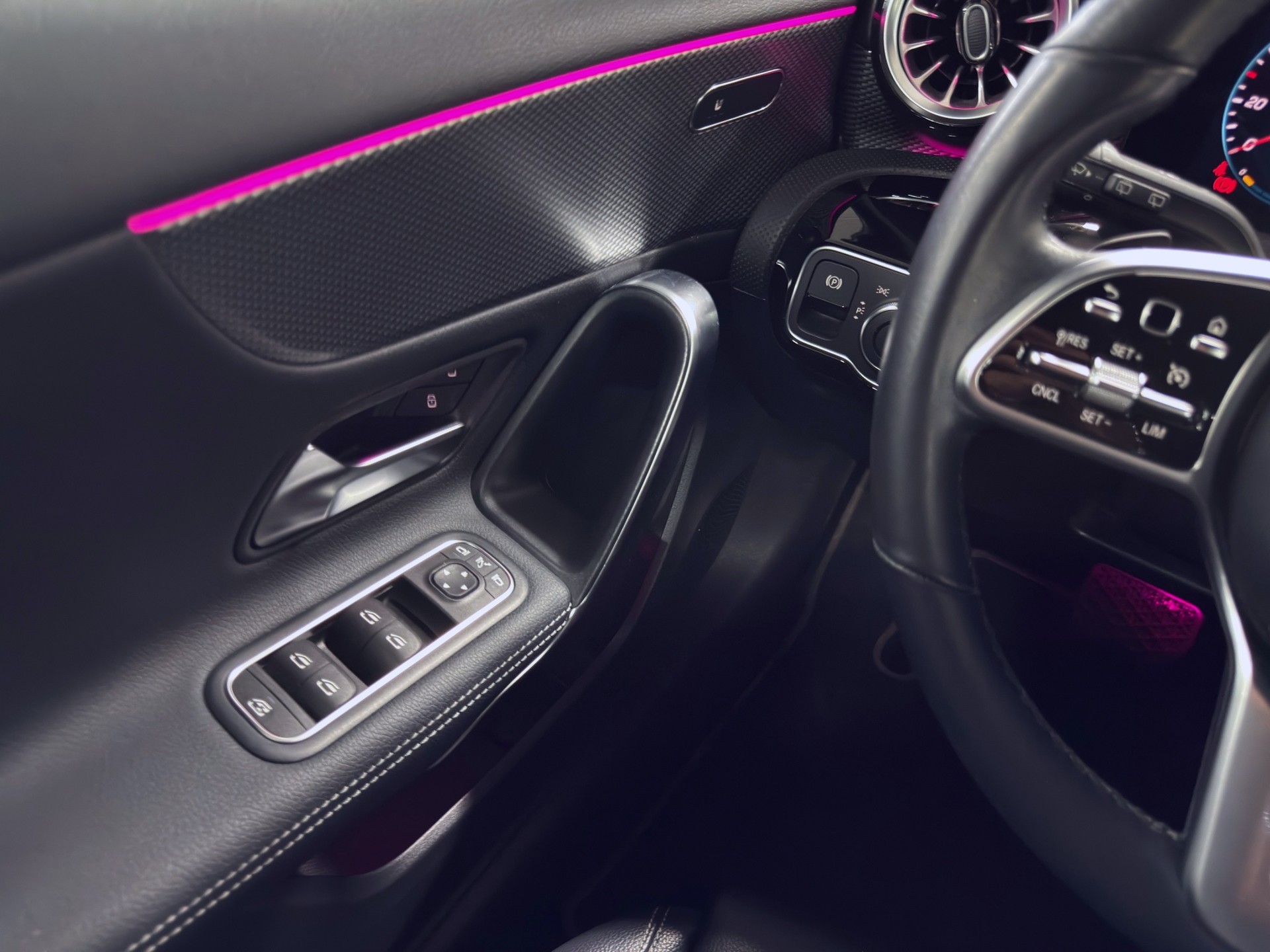 MERCEDES-BENZ A 180 Night-Star-image-22