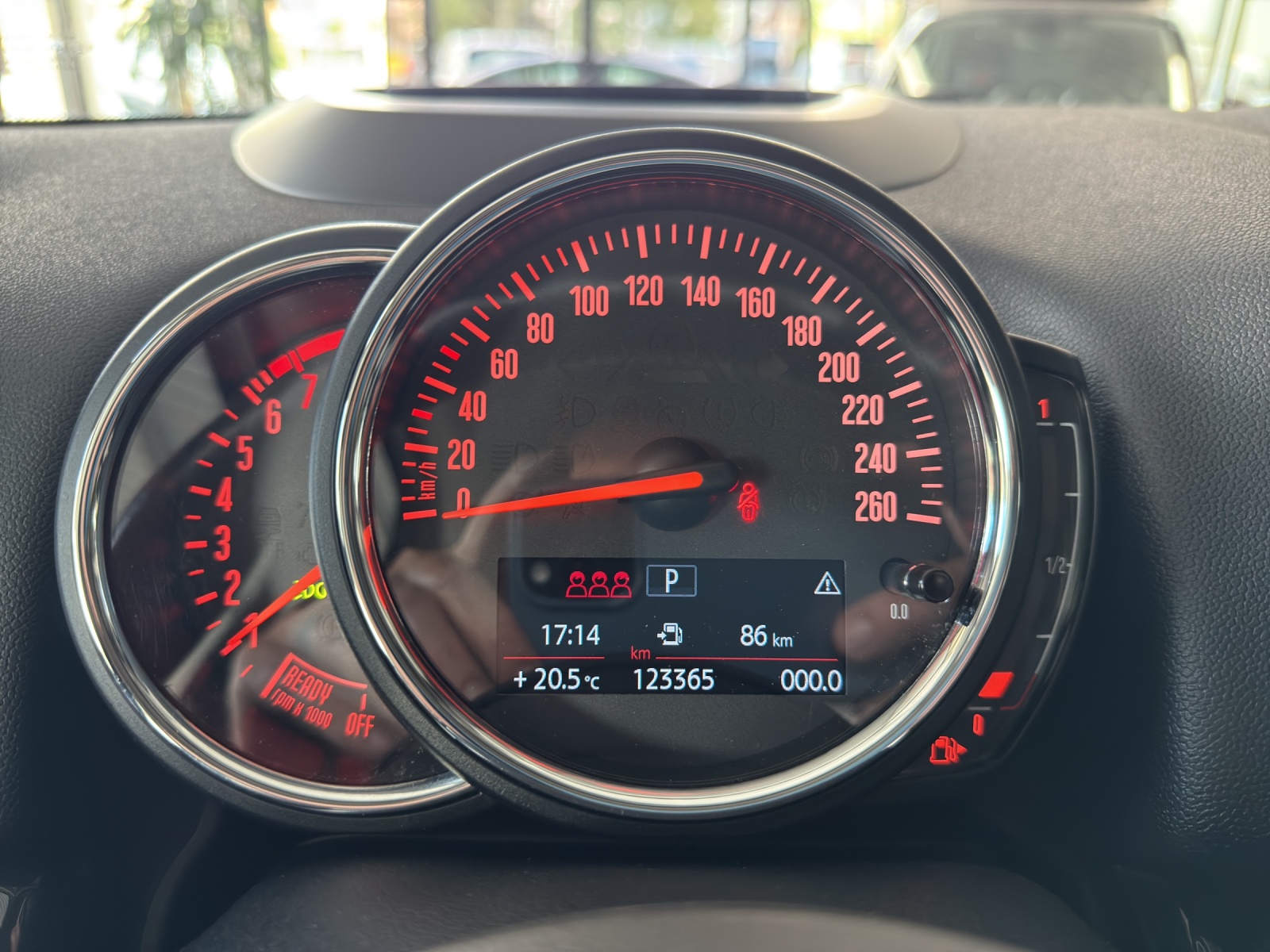 MINI Countryman Cooper S FWD Steptronic DKG-image-9