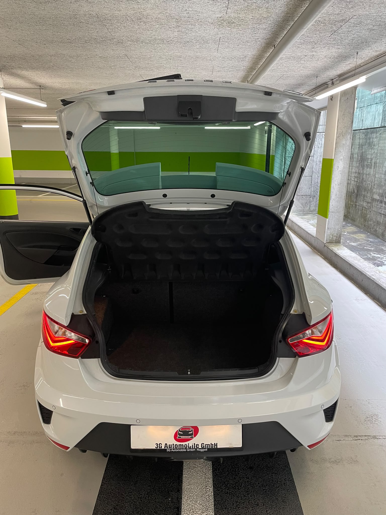 SEAT Ibiza SC 1.4 TSI Cupra ABT R13 DSG-image-8