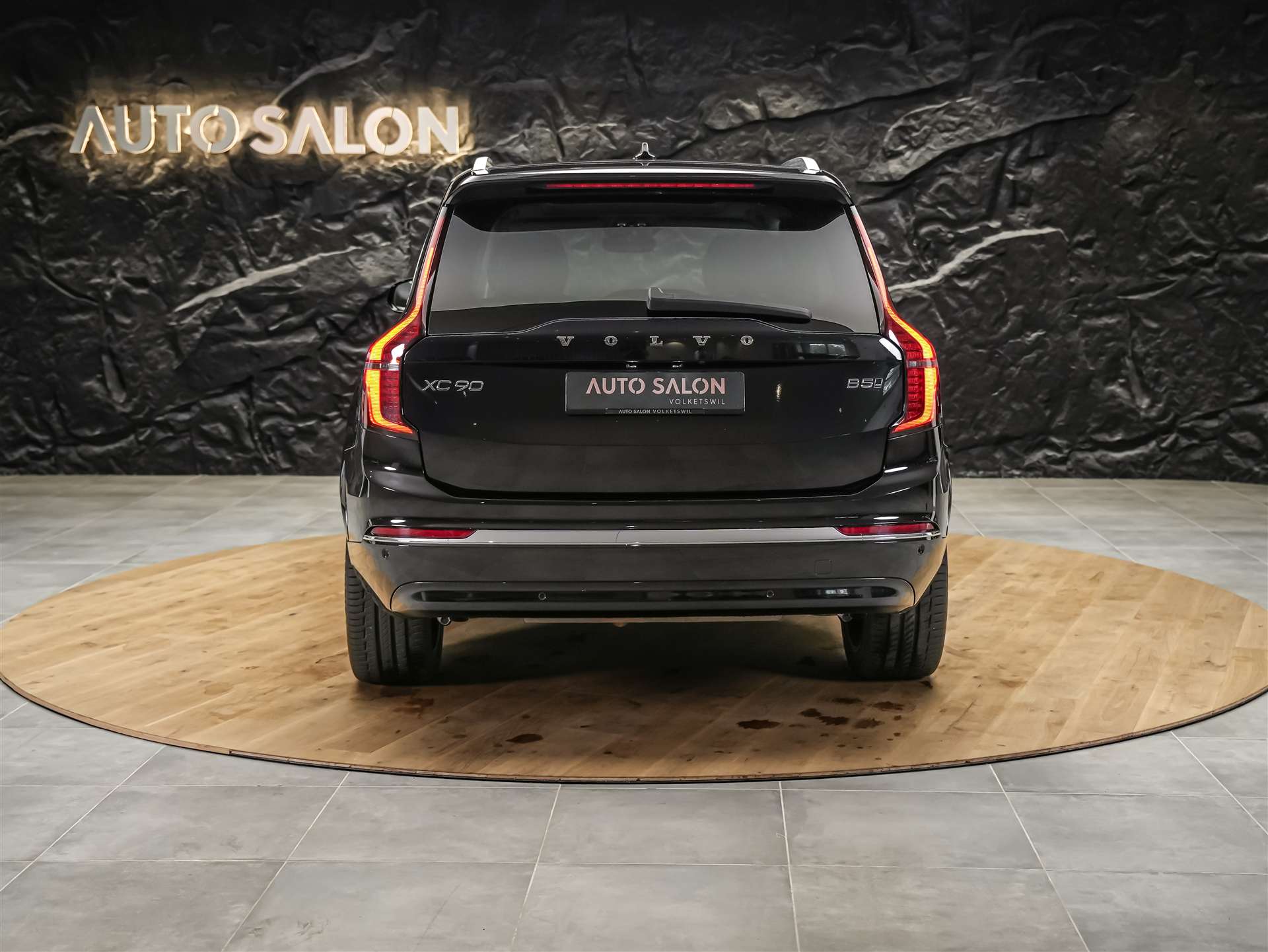 VOLVO XC90 2.0 B5 Plus Bright AWD *Facelift*7 Sitze*Panorama*-image-4