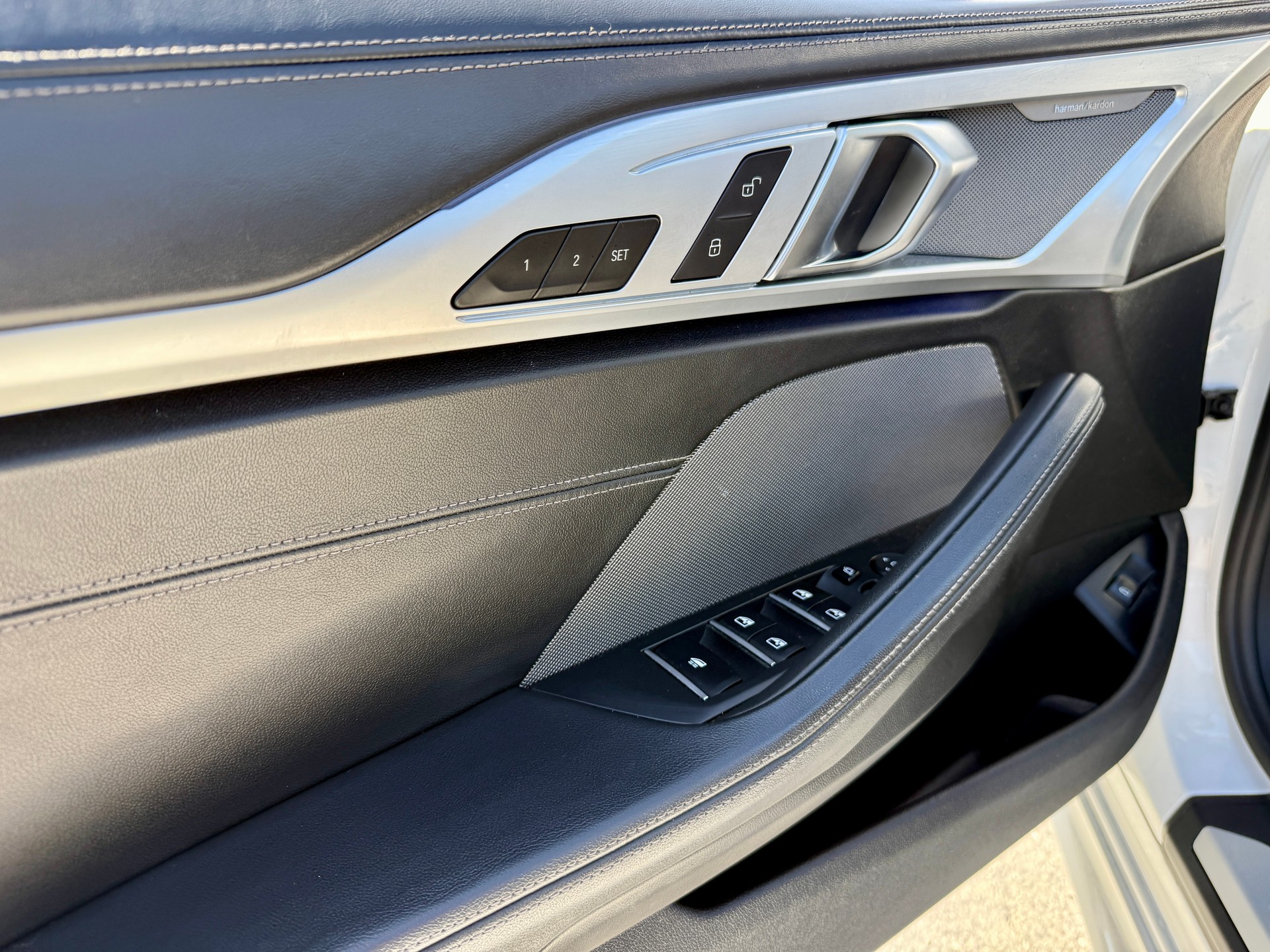 BMW M850i xDrive Steptronic-image-9
