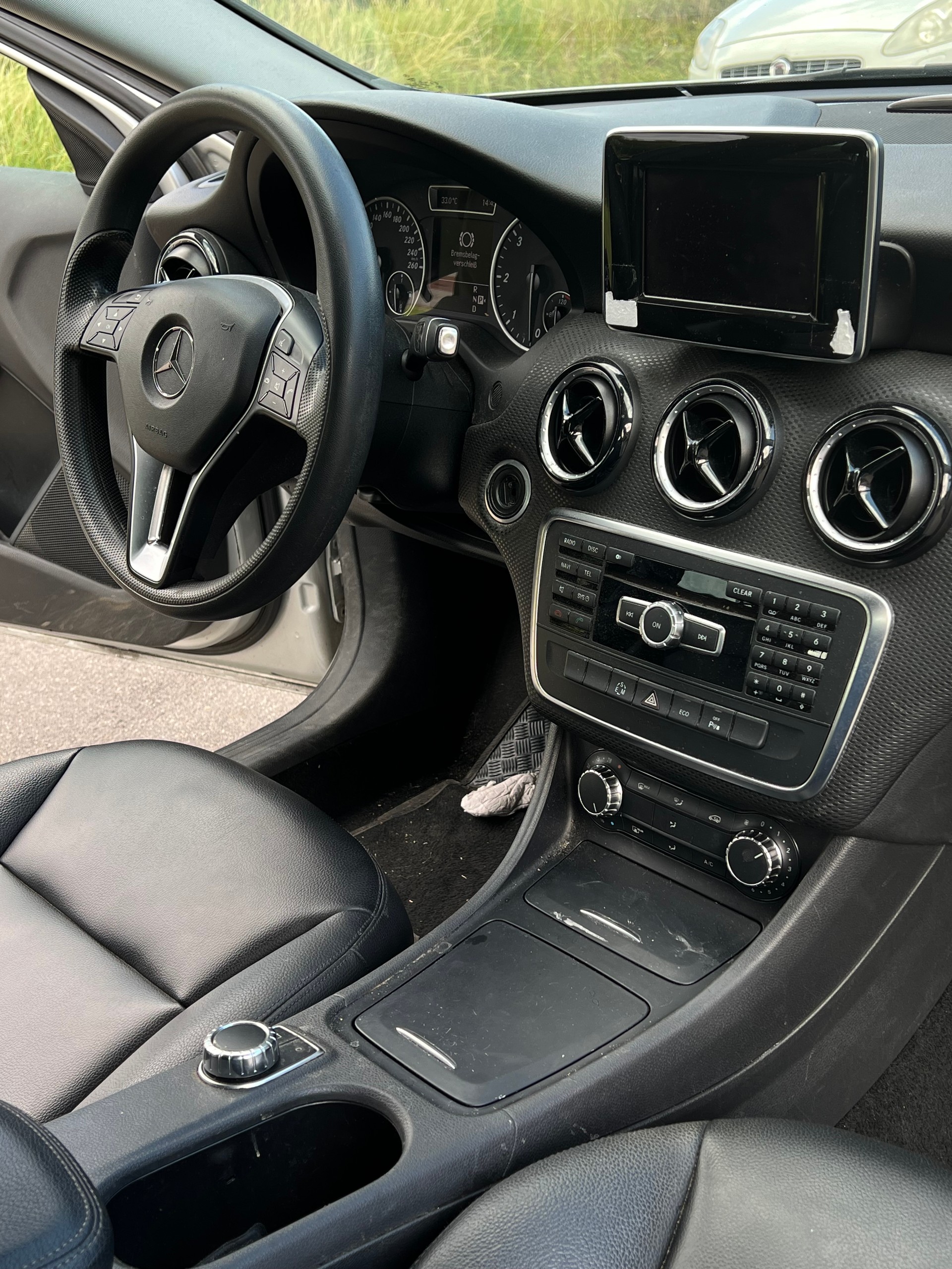 MERCEDES-BENZ A 200 CDI 7G-DCT-image-7