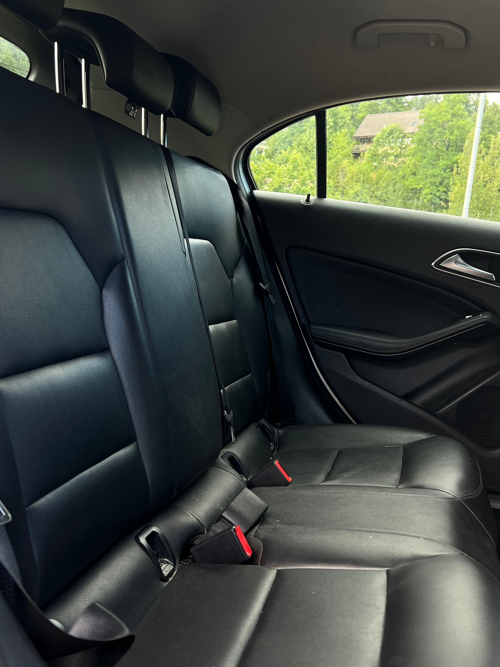 MERCEDES-BENZ A 200 CDI 7G-DCT-image-9