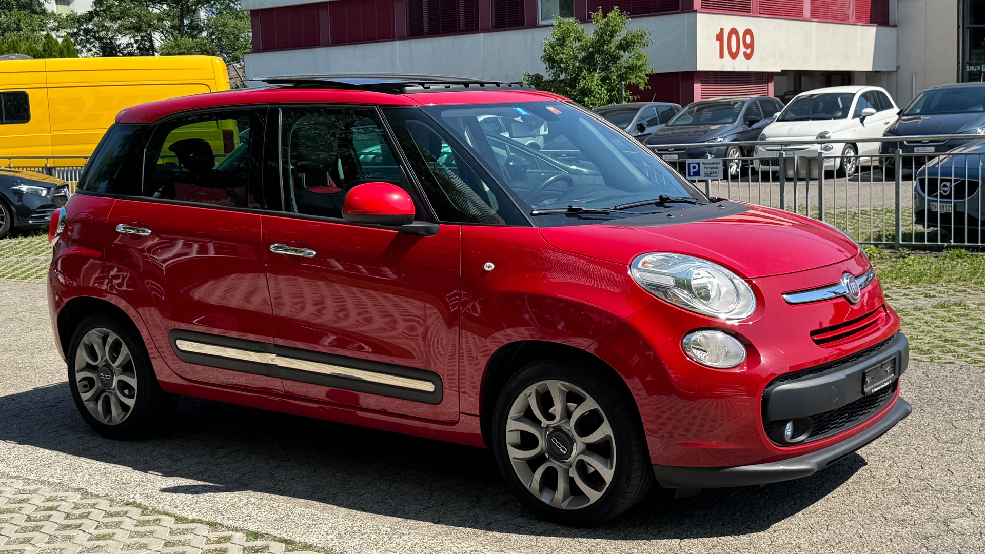 FIAT 500L 1.6 JTD Pop Star-image-2