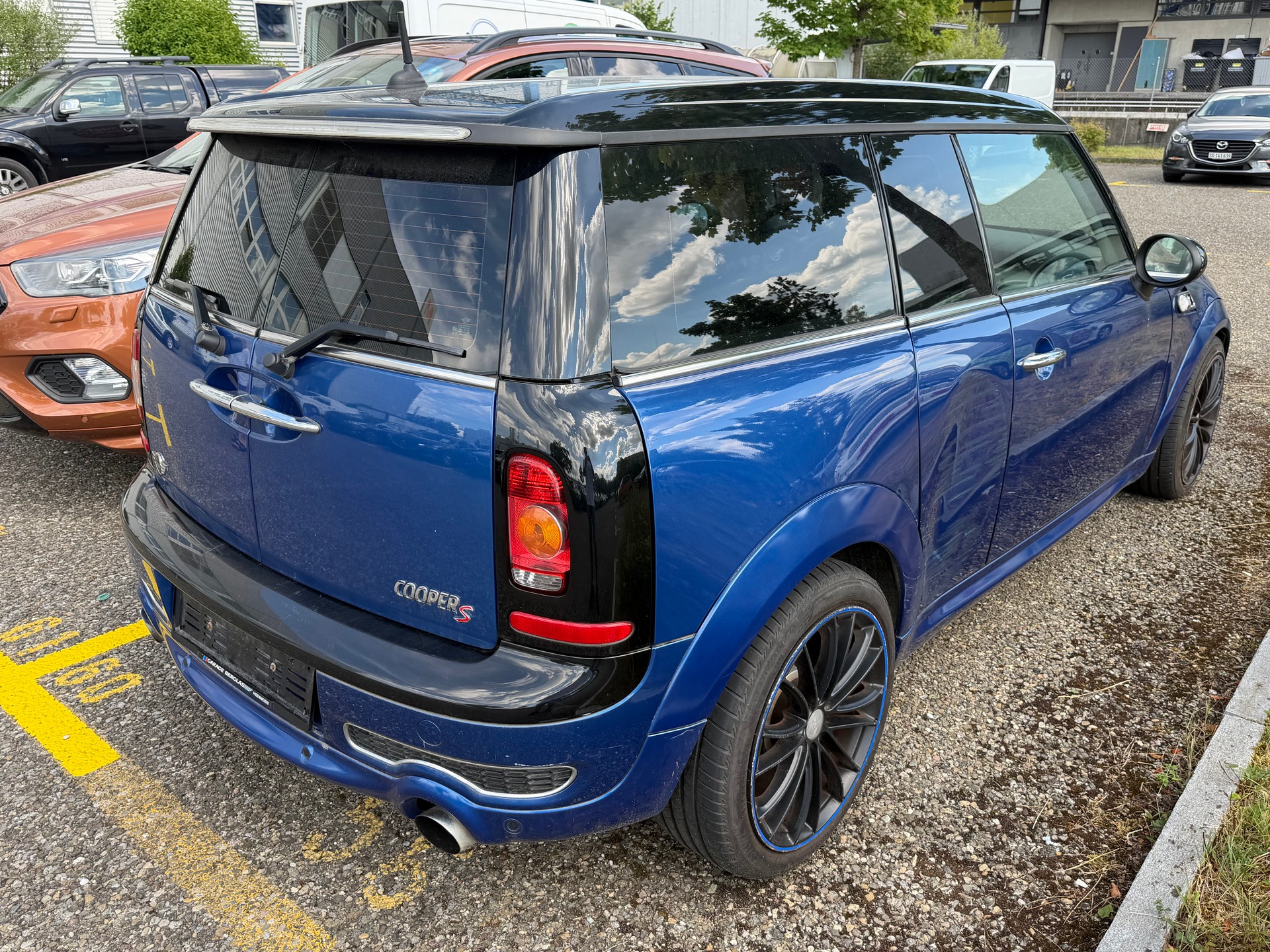 MINI Clubman Cooper S-showroom-element-3