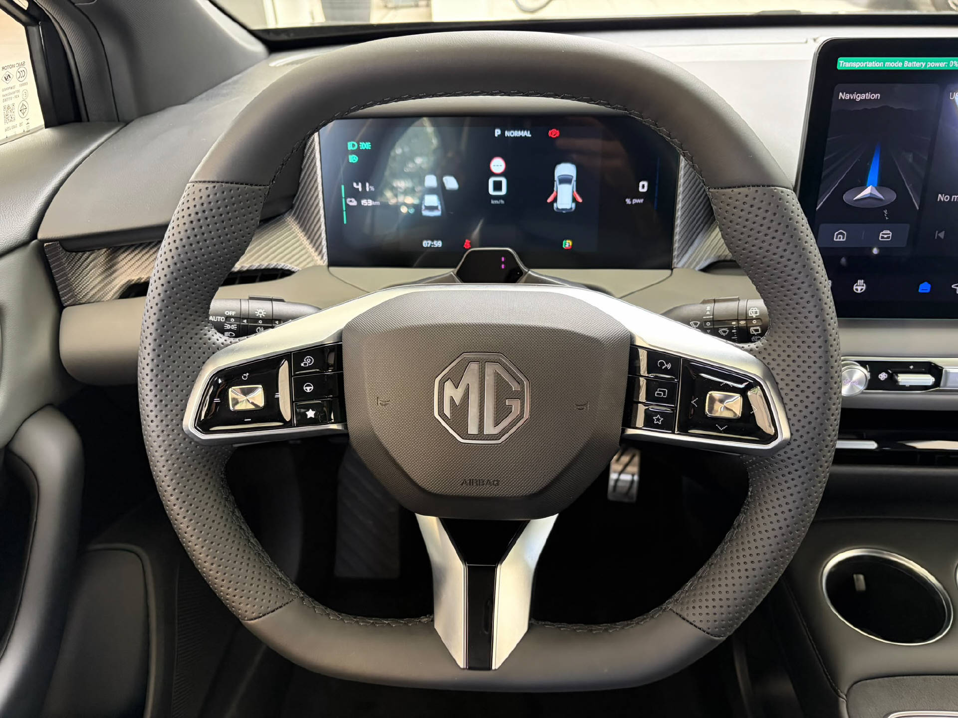 MG 4 64 kWh Xpower 4WD-image-11