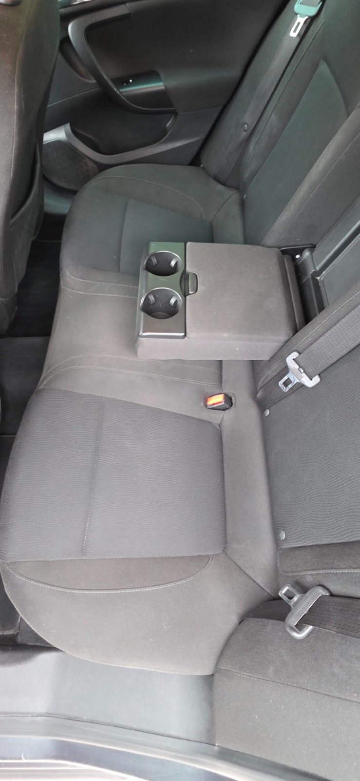 OPEL Insignia ST 2.0 Turbo Sport 4WD Aut. neue Steuerkette, Neue Bremsbeläge, Tempomat, Automat, 4x4, Frisch ab MFK-image-13