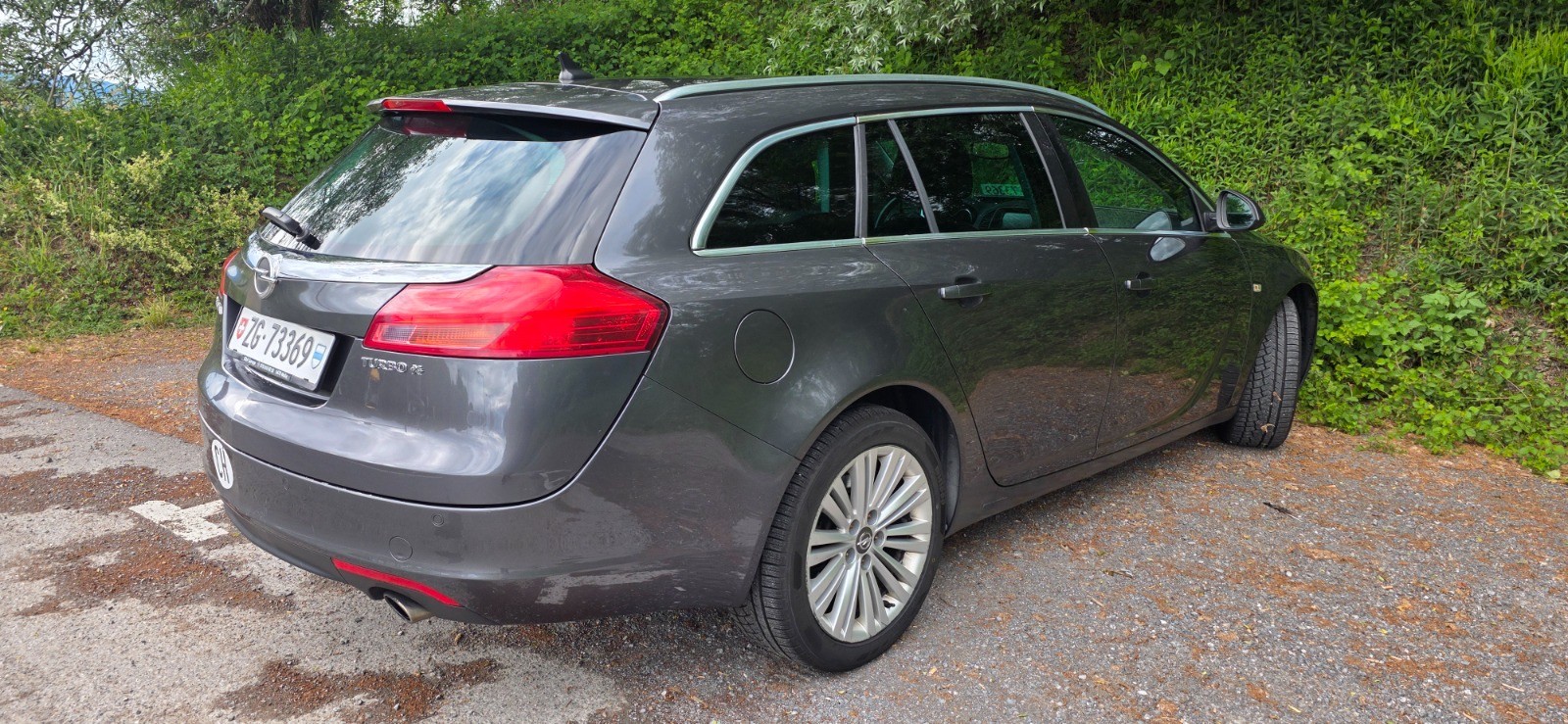 OPEL Insignia ST 2.0 Turbo Sport 4WD Aut. neue Steuerkette, Neue Bremsbeläge, Tempomat, Automat, 4x4, Frisch ab MFK-image-14