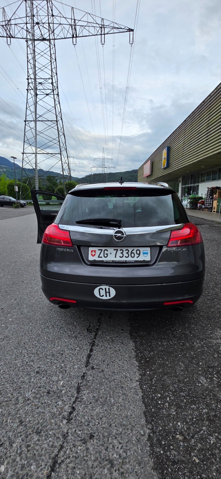 OPEL Insignia ST 2.0 Turbo Sport 4WD Aut. neue Steuerkette, Neue Bremsbeläge, Tempomat, Automat, 4x4, Frisch ab MFK-image-6