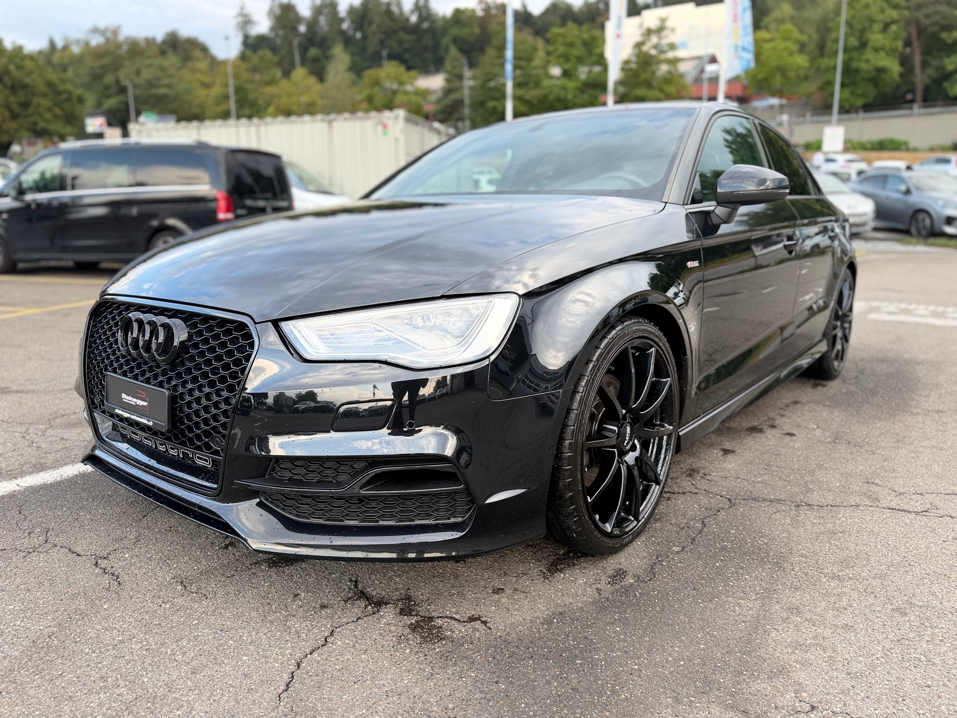 AUDI A3 Limousine 1.8 TFSI Ambition quattro S-tronic-image-5