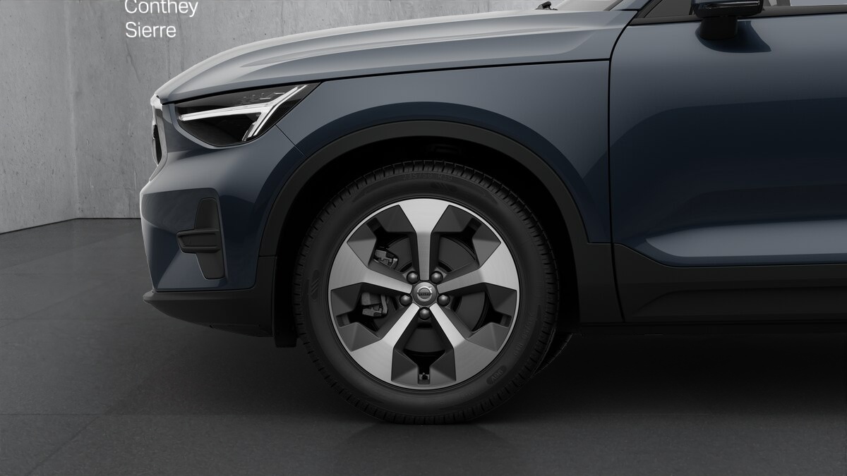 VOLVO XC40 B3 Benzin Mild Hybrid Core DCT-image-7
