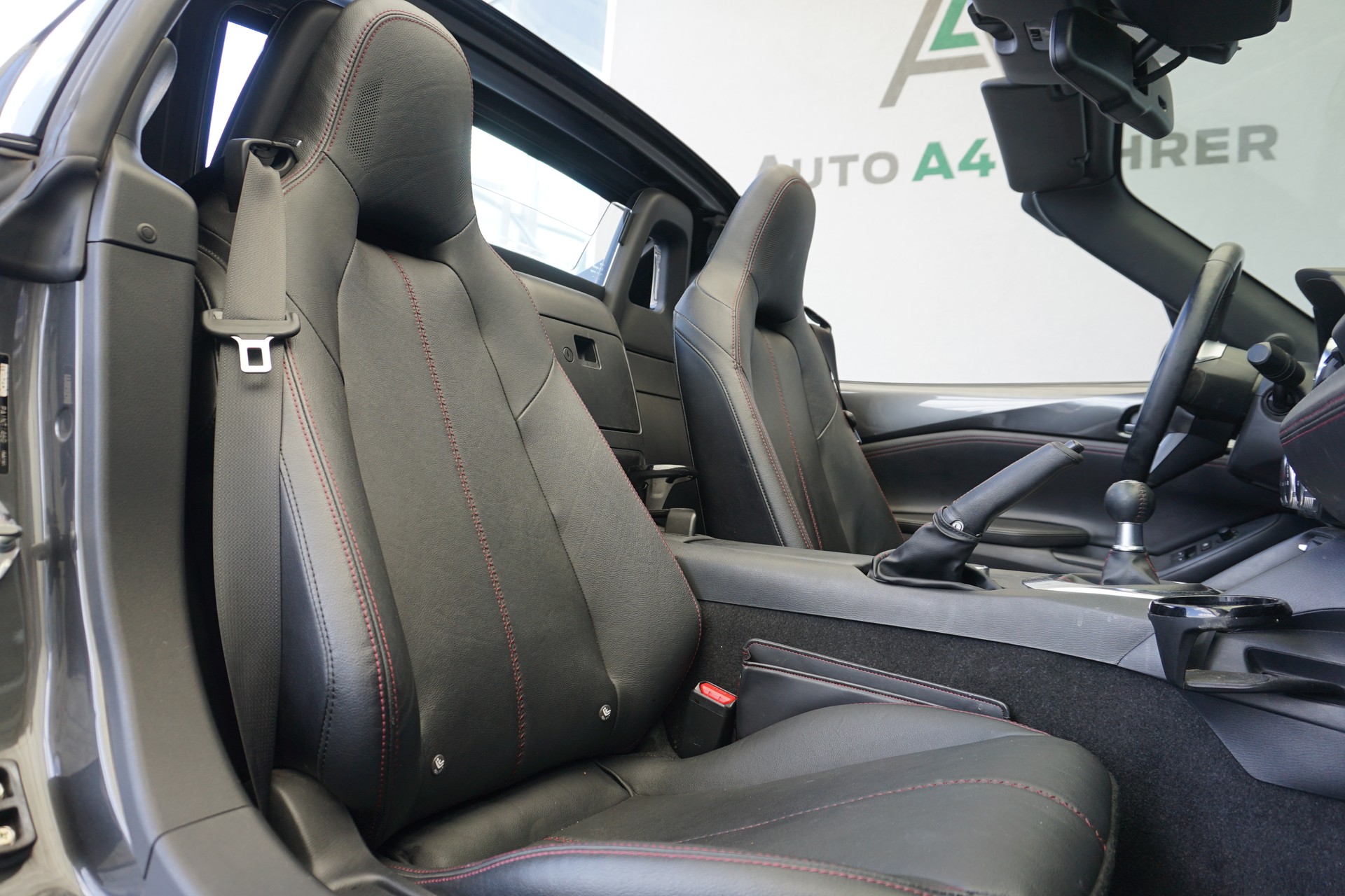 MAZDA MX-5 RF G 160 Revolution Targa-image-25