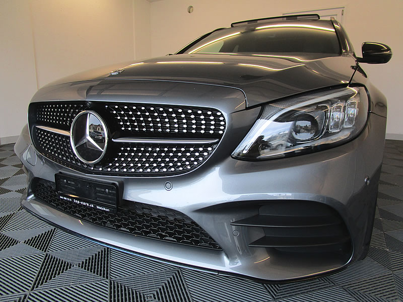 MERCEDES-BENZ C 220 d AMG Line 4Matic 9G-Tronic-image-9