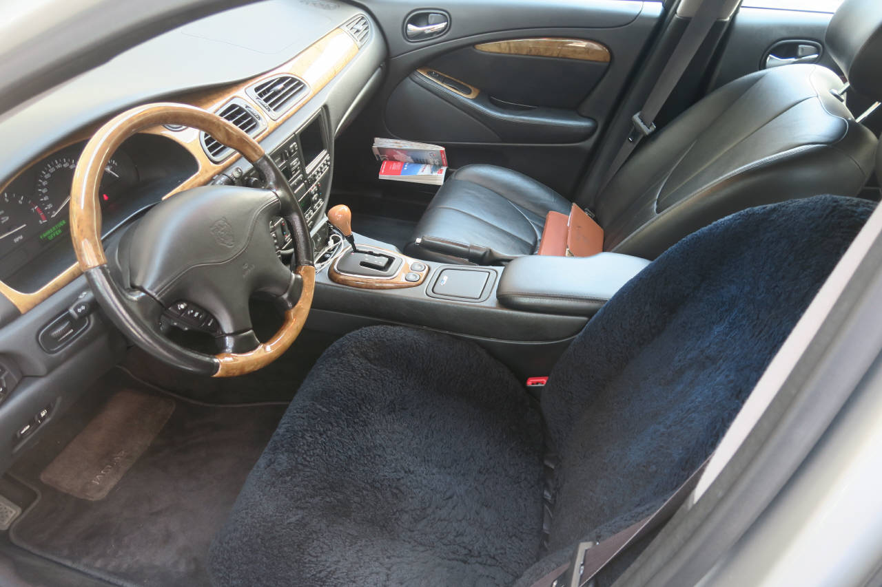 JAGUAR S-TYPE 4.0 V8-showroom-element-3