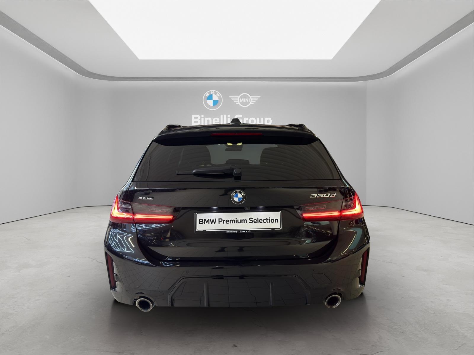 BMW 330d xDrive Touring M Sport-image-8