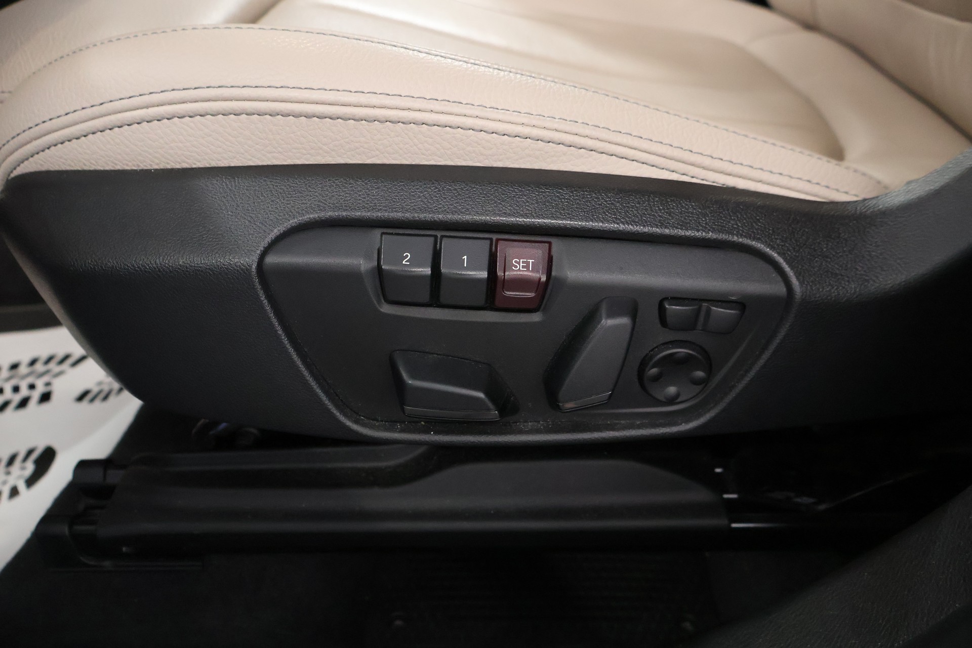 BMW X1 xDrive 25e xLine Fleet Edition Steptronic-image-22