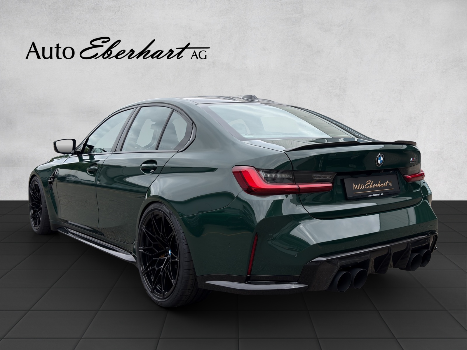 BMW M3 Competition M xDrive LCI British Racing Green-showroom-element-1