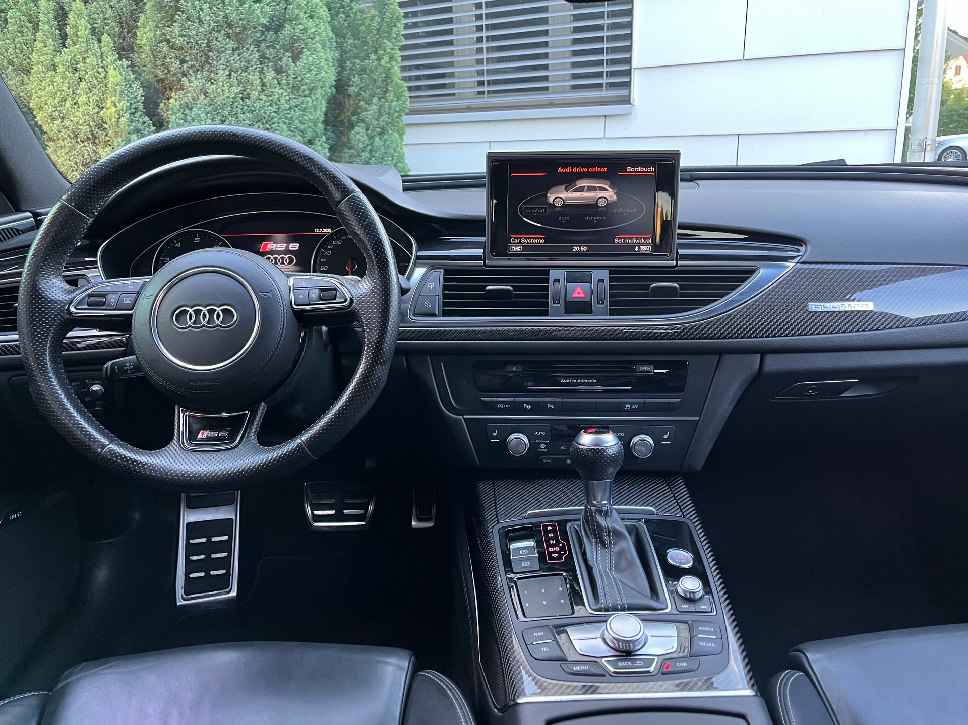 AUDI RS6 Avant 4.0 TFSI V8 Quattro Tiptronic *Top-Zustand*neue Bremsen*Servicegepflegt*-image-9