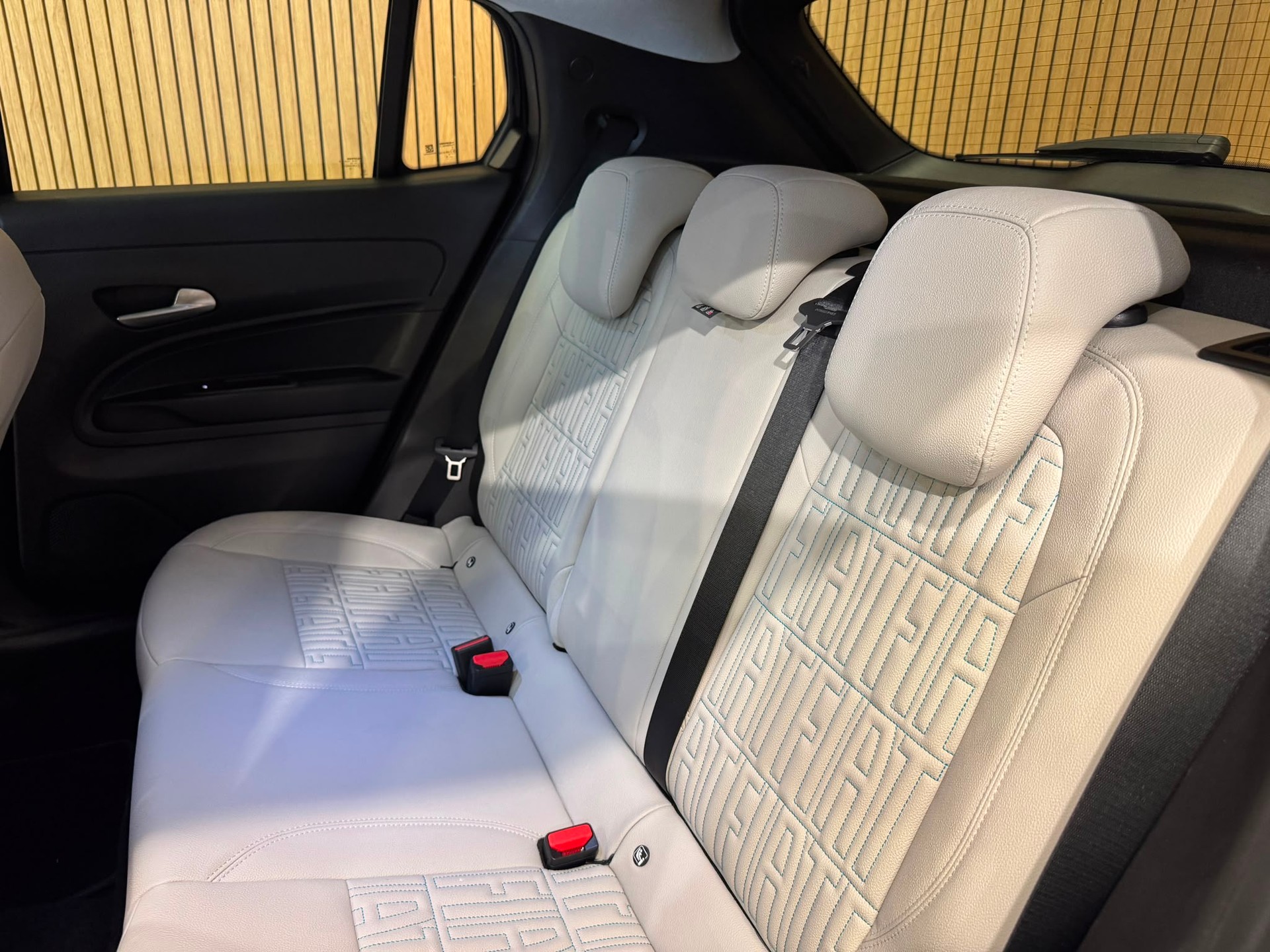 FIAT 600h MildHybrid La Prima-image-21