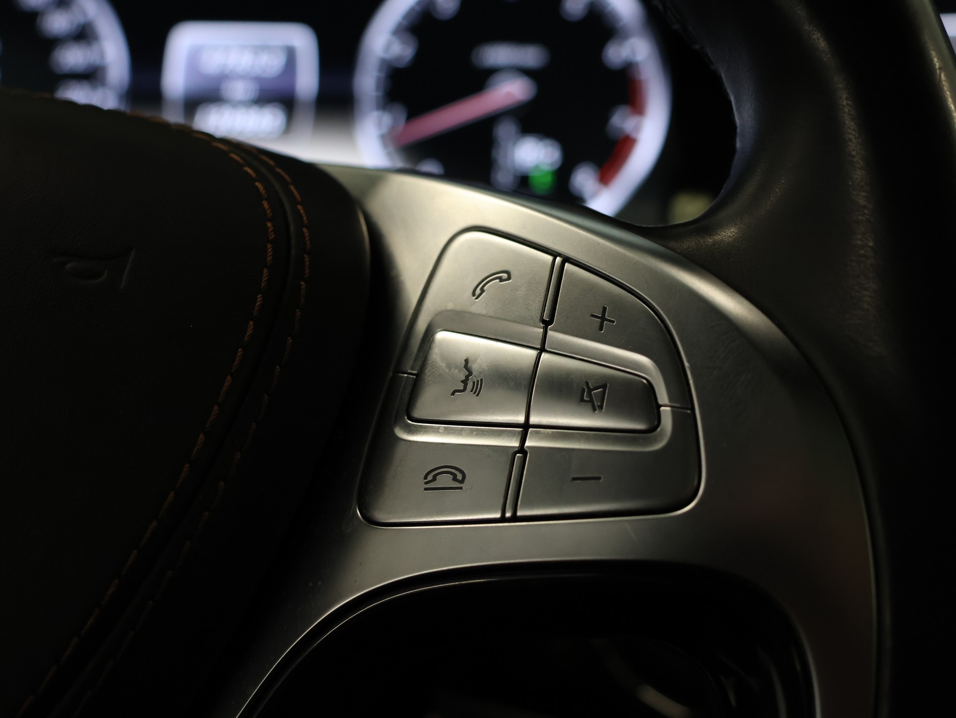 MERCEDES-BENZ S 500 L 4Matic 7G-Tronic *AMG-LINE*-image-17