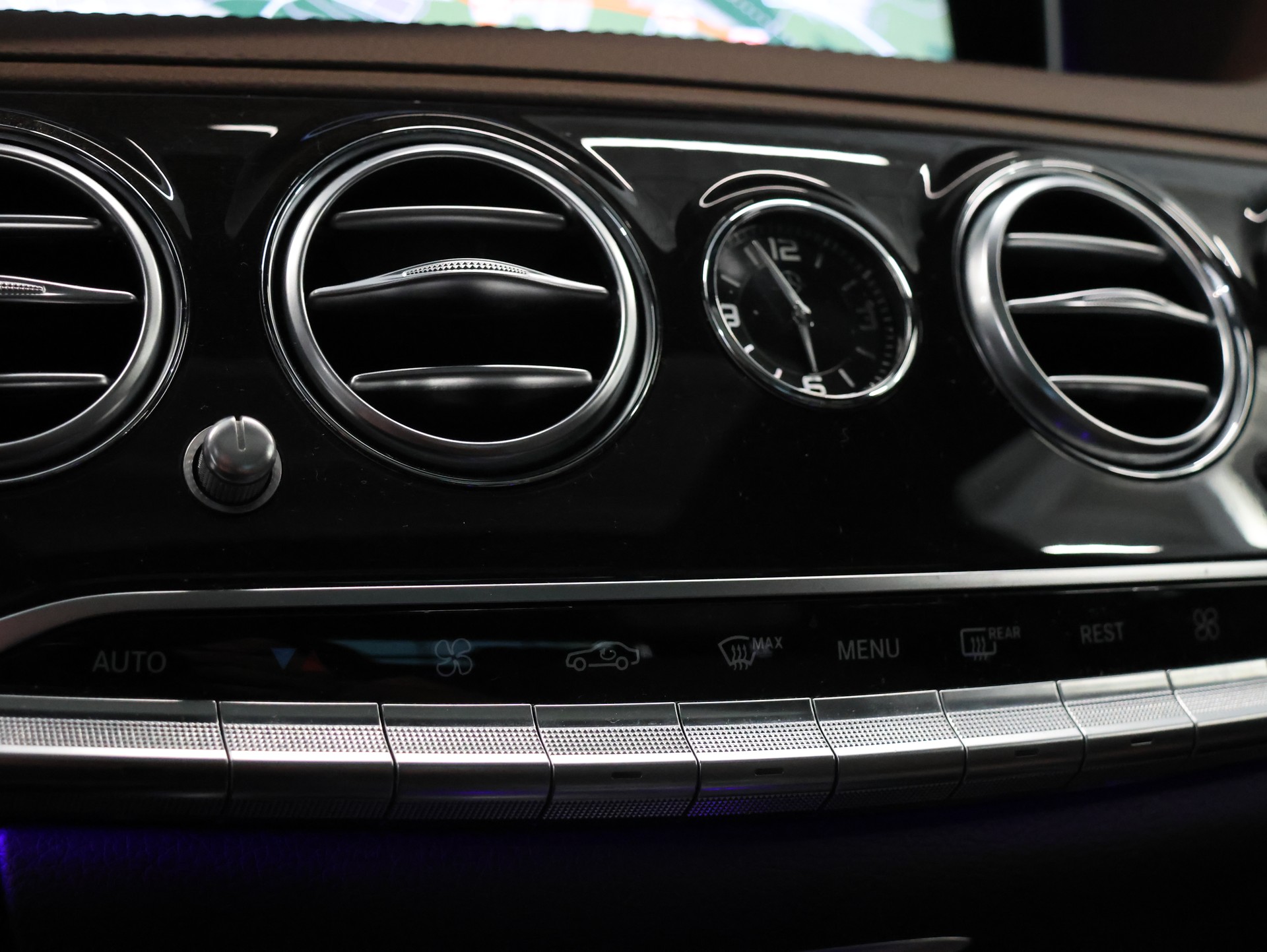 MERCEDES-BENZ S 500 L 4Matic 7G-Tronic *AMG-LINE*-image-22