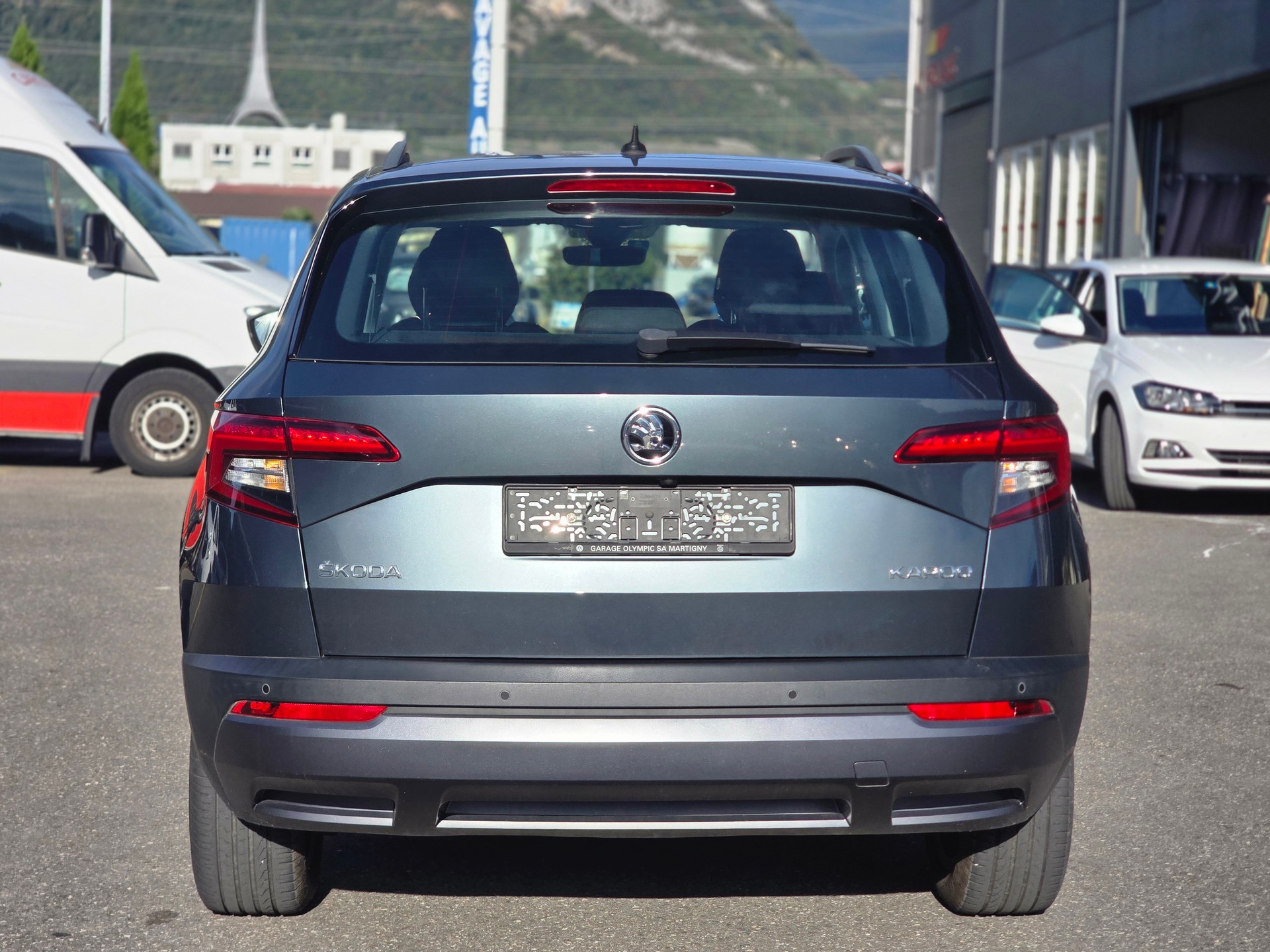 SKODA Karoq 1.0 TSI Ambition DSG-showroom-element-3