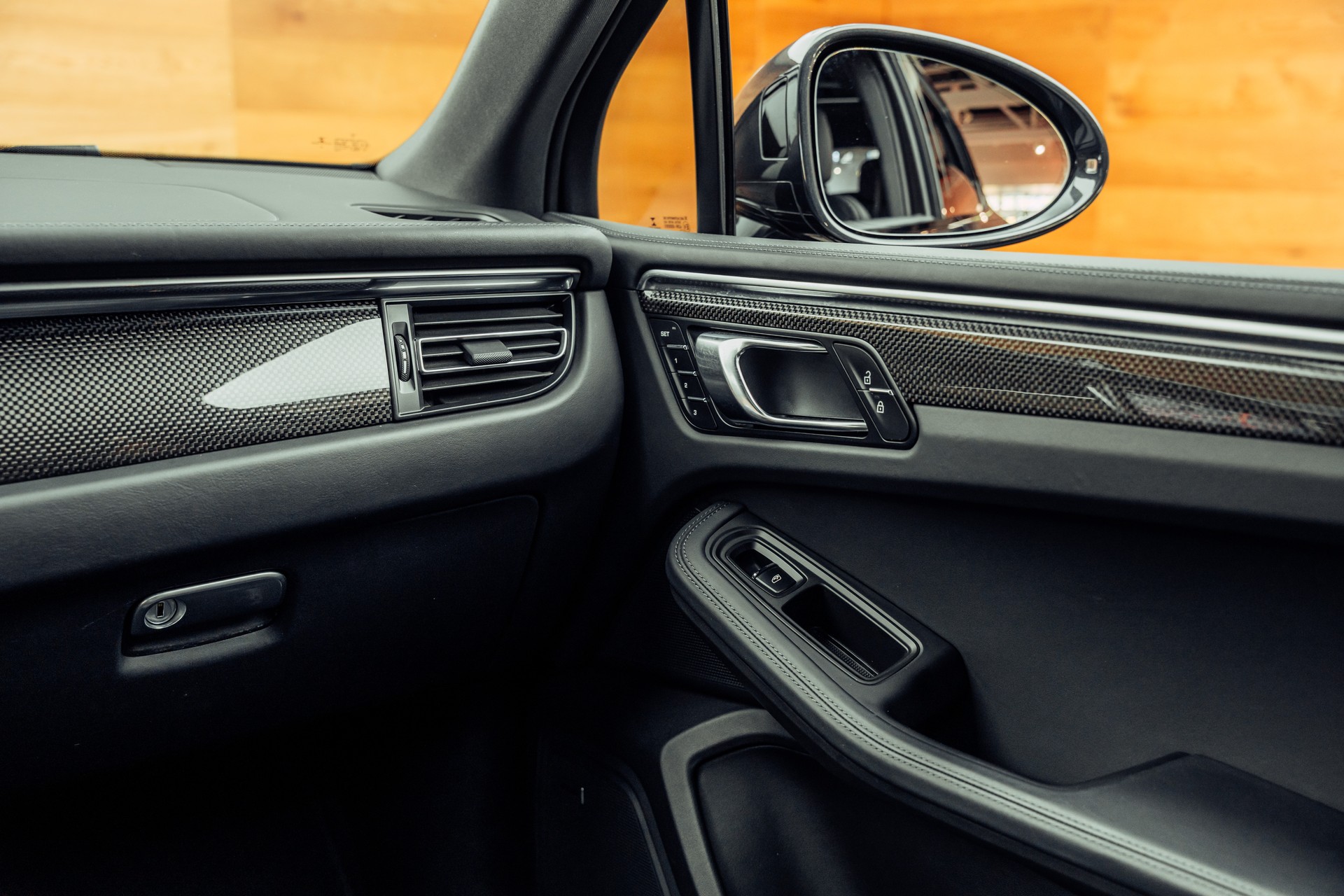 PORSCHE Macan S PDK-image-10