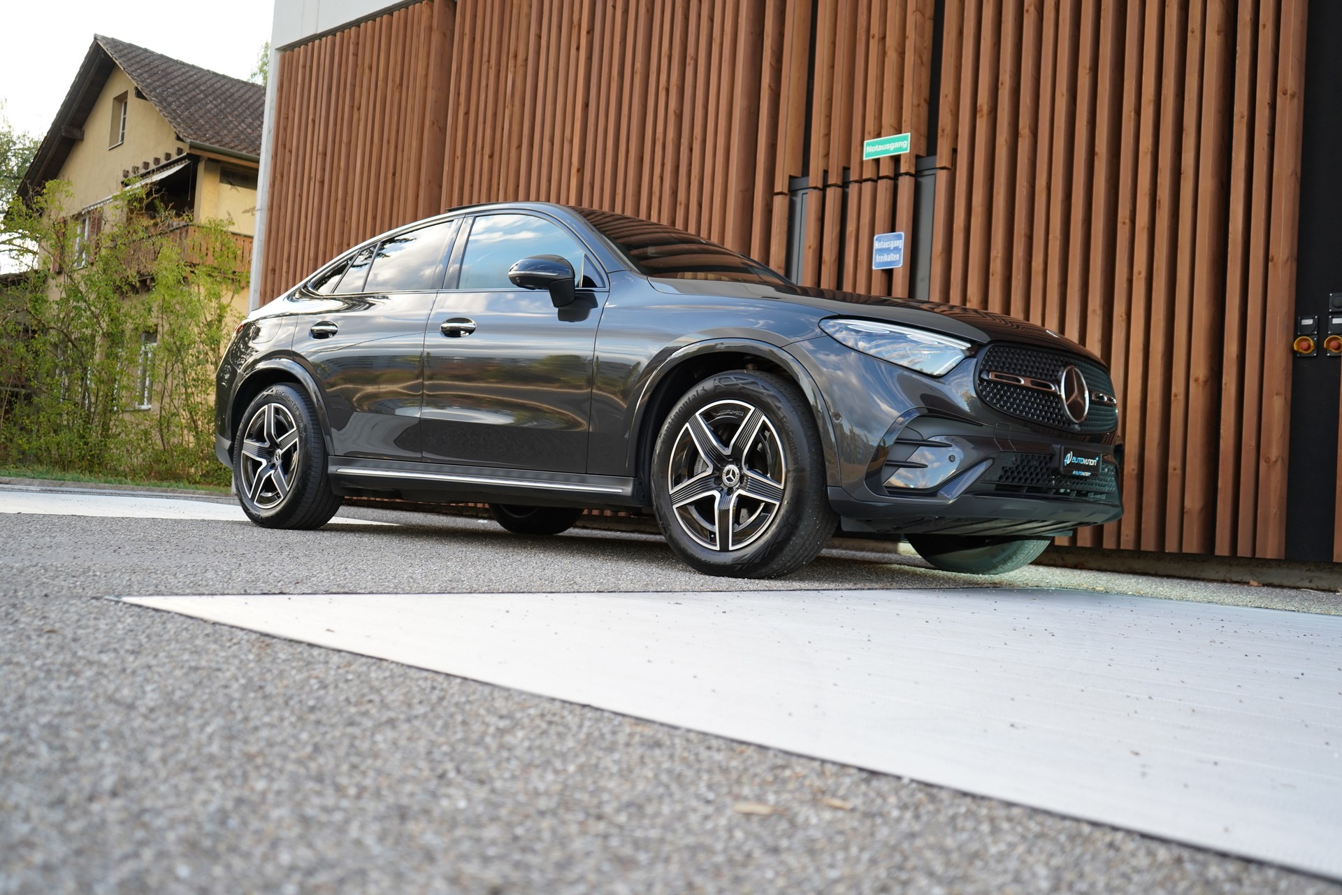 MERCEDES-BENZ GLC COUPÉ 220 D 4MATIC AMG LINE PLUS 9G-TRONIC l 197 PS-image-11
